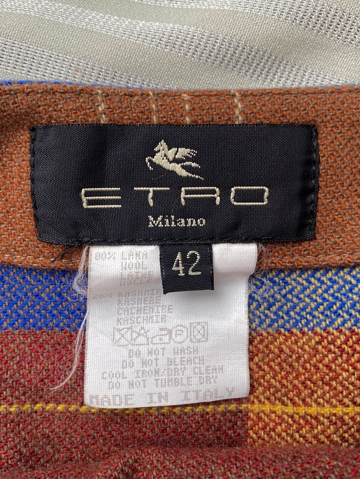 Etro Vintage Etro Milano Midi Wrap Skirt (1990s/2000s) Size 28" / US 6 / IT 42 - 3 Thumbnail