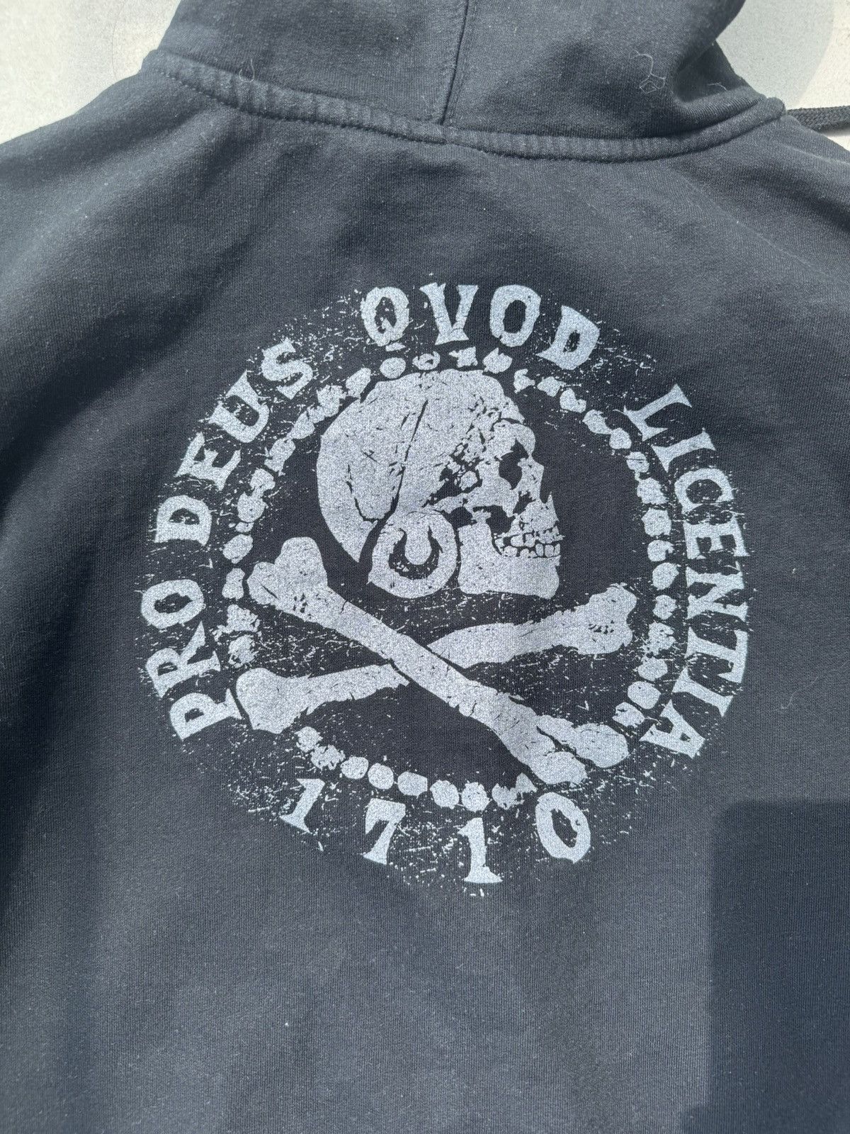 Other Zip hoodie uncharted 4 Size US M / EU 48-50 / 2 - 5 Thumbnail