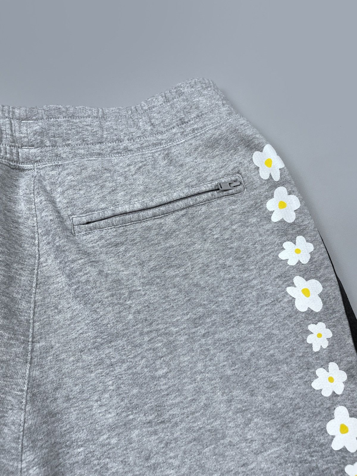 Adidas × Pharrell Pharrell Williams x Adidas Kauwela Long Cotton Shorts Size S Size US 30 / EU 46 - 5 Thumbnail