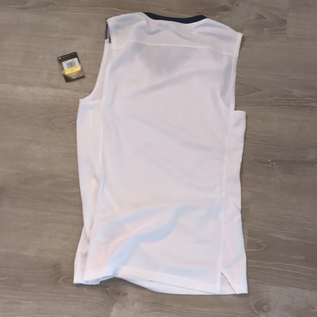 Nike Nike basketball tank size small Size US S / EU 44-46 / 1 - 6 Thumbnail