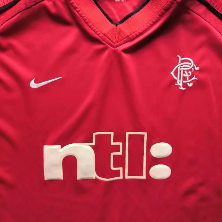 Nike Rangers 2000-02 Nike third football jersey size L Size US L / EU 52-54 / 3 - 4 Thumbnail