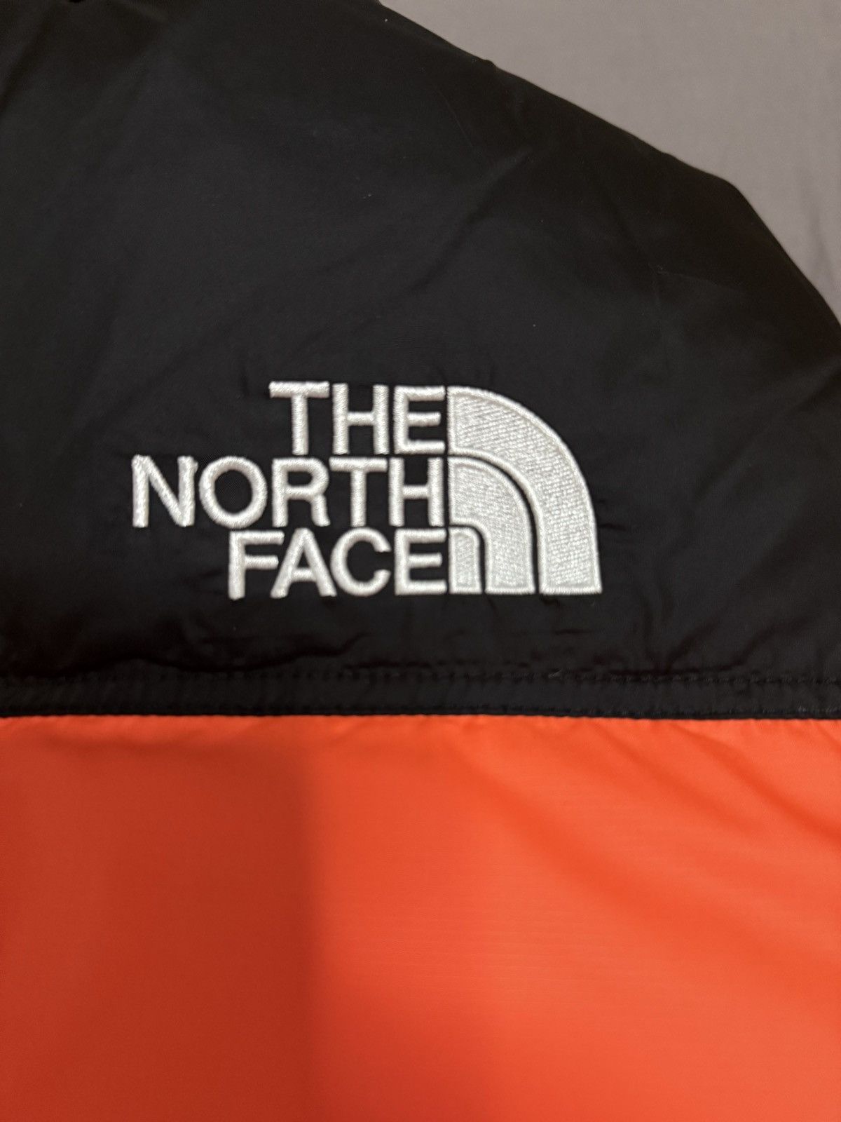 Supreme × The North Face Supreme tnf the north face orange nuptse Jacket Size US S / EU 44-46 / 1 - 8 Thumbnail