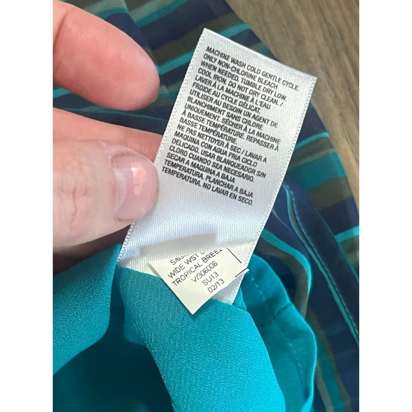 Old Navy Old Navy Skirt Women's Large Blue Green Striped Pull On Mini Skirt Casual Size 36" / US 14 / IT 50 - 7 Thumbnail