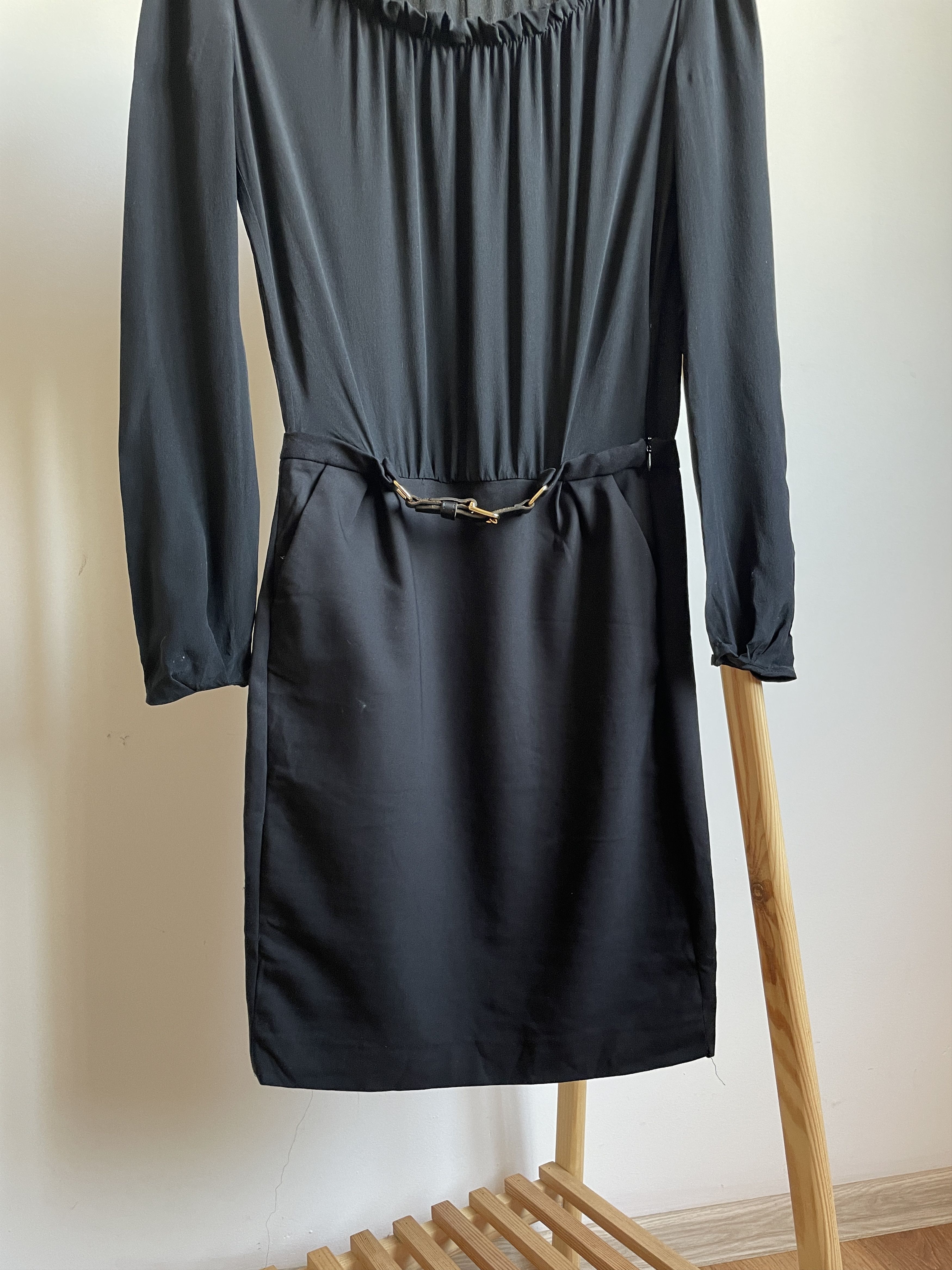 Maje Maje H12 Rapide Slik/Cotton Blend Buckle Midi Dress Size 1 Size S / US 4 / IT 40 - 6 Thumbnail