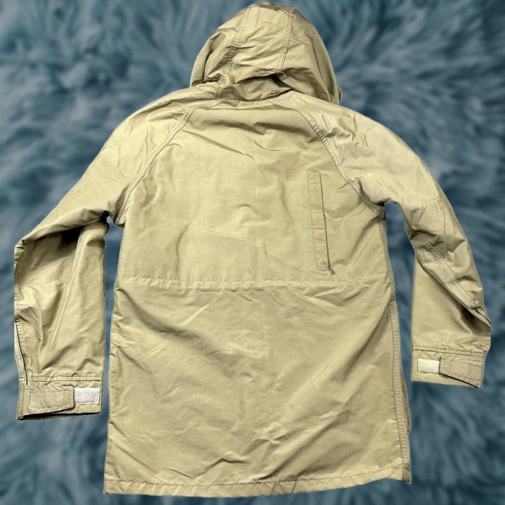 Vintage VINTAGE Woolrich Coat Jacket Rain Hooded Chore Nylon Cotton Wool Lined Beige Khaki Plaid 29 in. 40 in. S Mens Womens Boys Girls Size US S / EU 44-46 / 1 - 1 Thumbnail