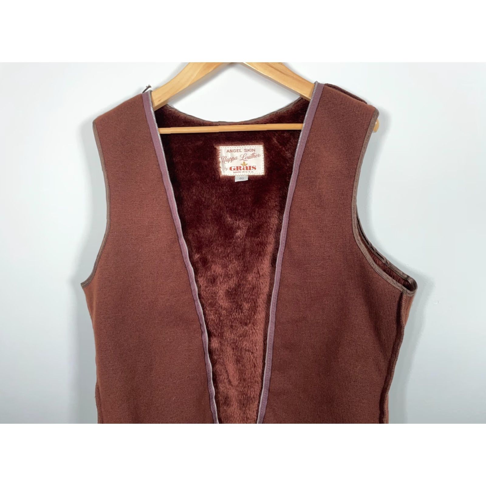 Vintage Grais Vintage Leather Jacket Zip Out Liner Men’s 40 Brown Faux Fur Vest Deep Pile Brown Zip-Out Liner Way Size US XXS / EU 40 - 4 Thumbnail