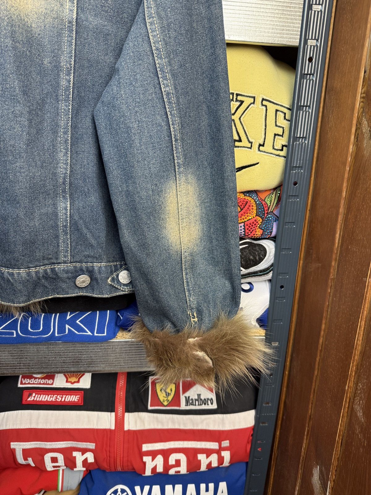 If Six Was Nine Y2K Denim Faux Fur Trim Jacket Distressed Washed Jean Size M / US 6-8 / IT 42-44 - 11 Thumbnail