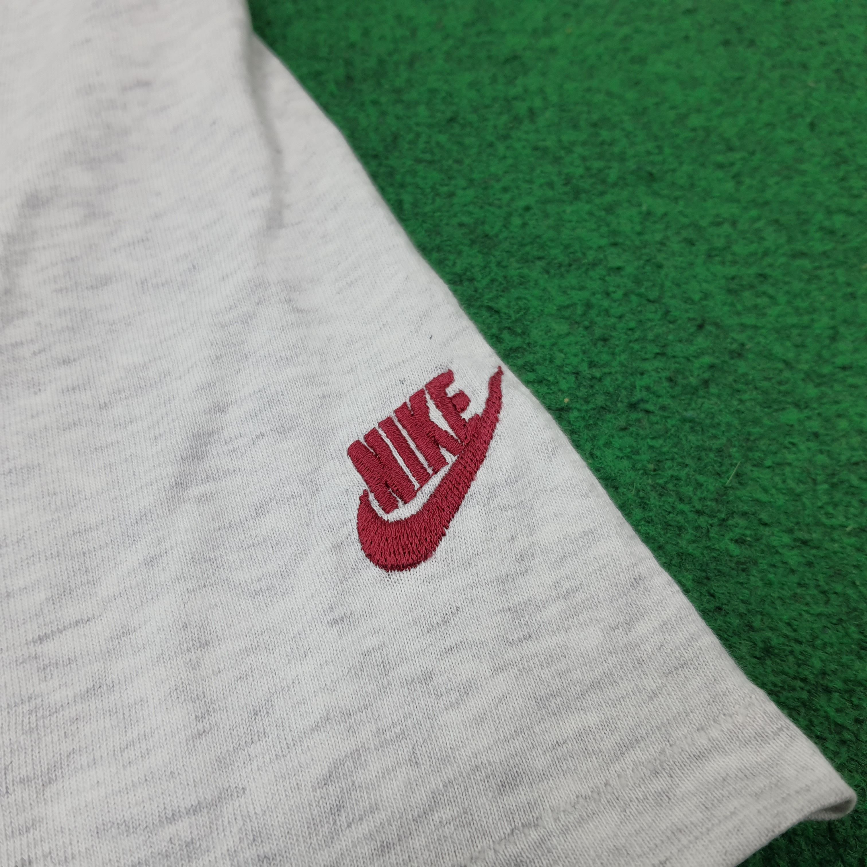 Nike Vintage NIKE Challenge Court Tshirt C239N70 Size US L / EU 52-54 / 3 - 8 Thumbnail
