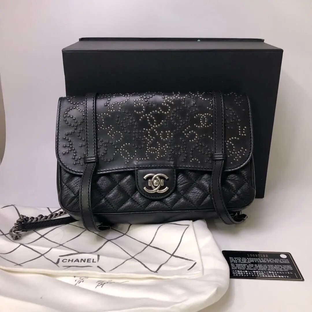Chanel Pre-loved Bag Very good condition Size ONE SIZE - 1 Thumbnail