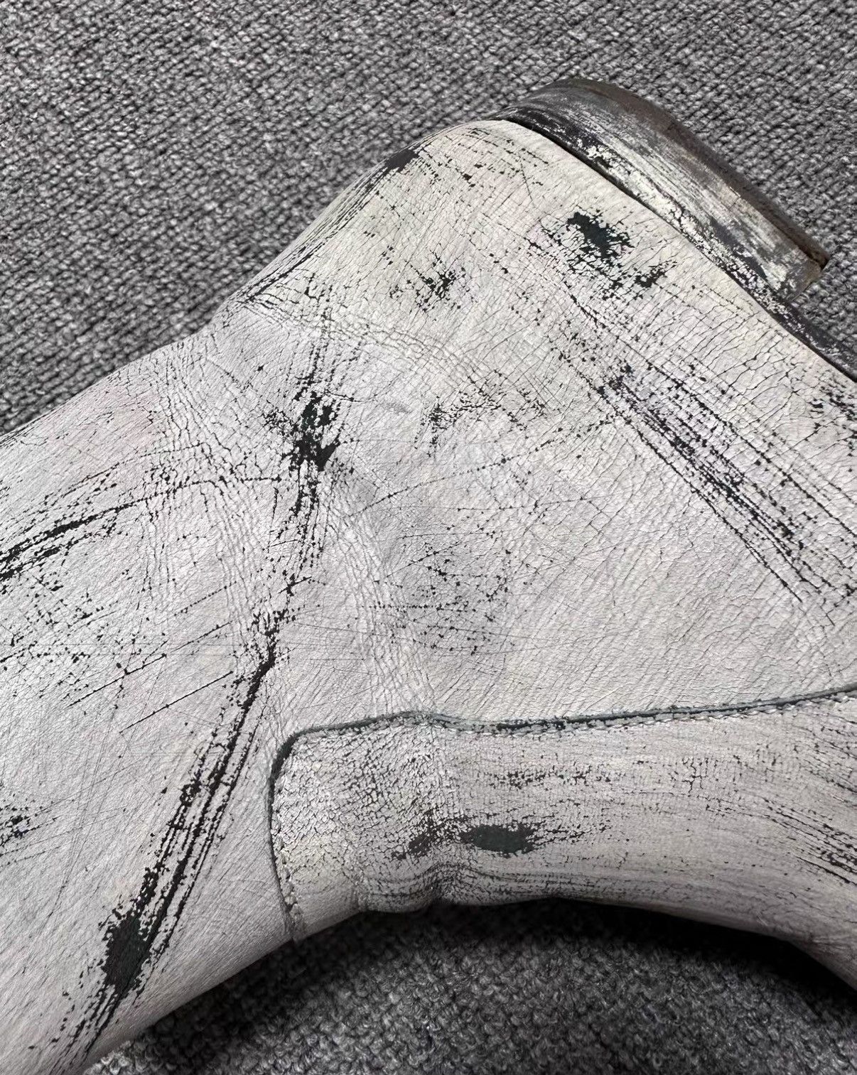 Maison Margiela Maison Margiela Whitewashed Chelsea Boots J37 Size US 8.5 / EU 41-42 - 5 Thumbnail