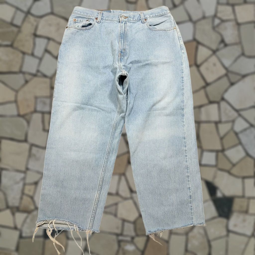 Levi's VINTAGE Levi's 560 Jeans Women 16 25 Cropped High Waist 90s Mom Loose Fit Denim Blue Jeans Womens Size 24" / US 00 / IT 34 - 1 Thumbnail