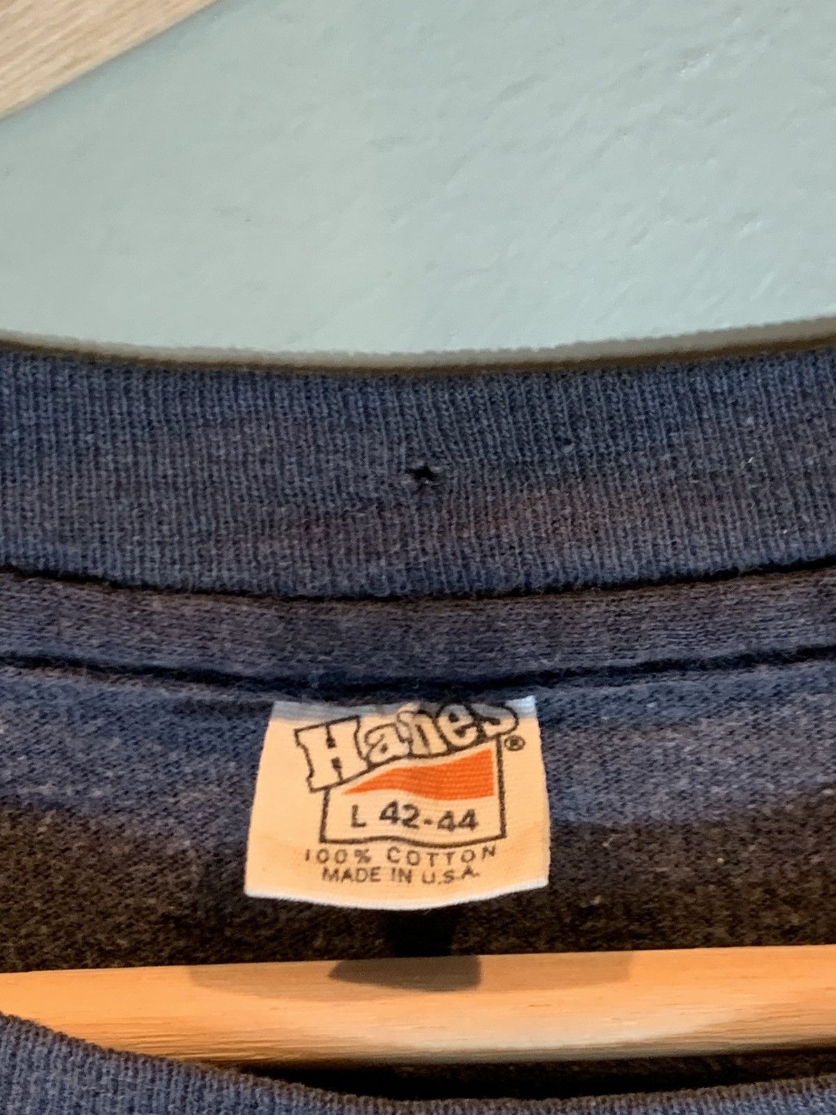 Band Tees × Vintage RARE* Vintage 70’s Rainbow Down To Earth Single Stitch Shirt Size US L / EU 52-54 / 3 - 9 Thumbnail