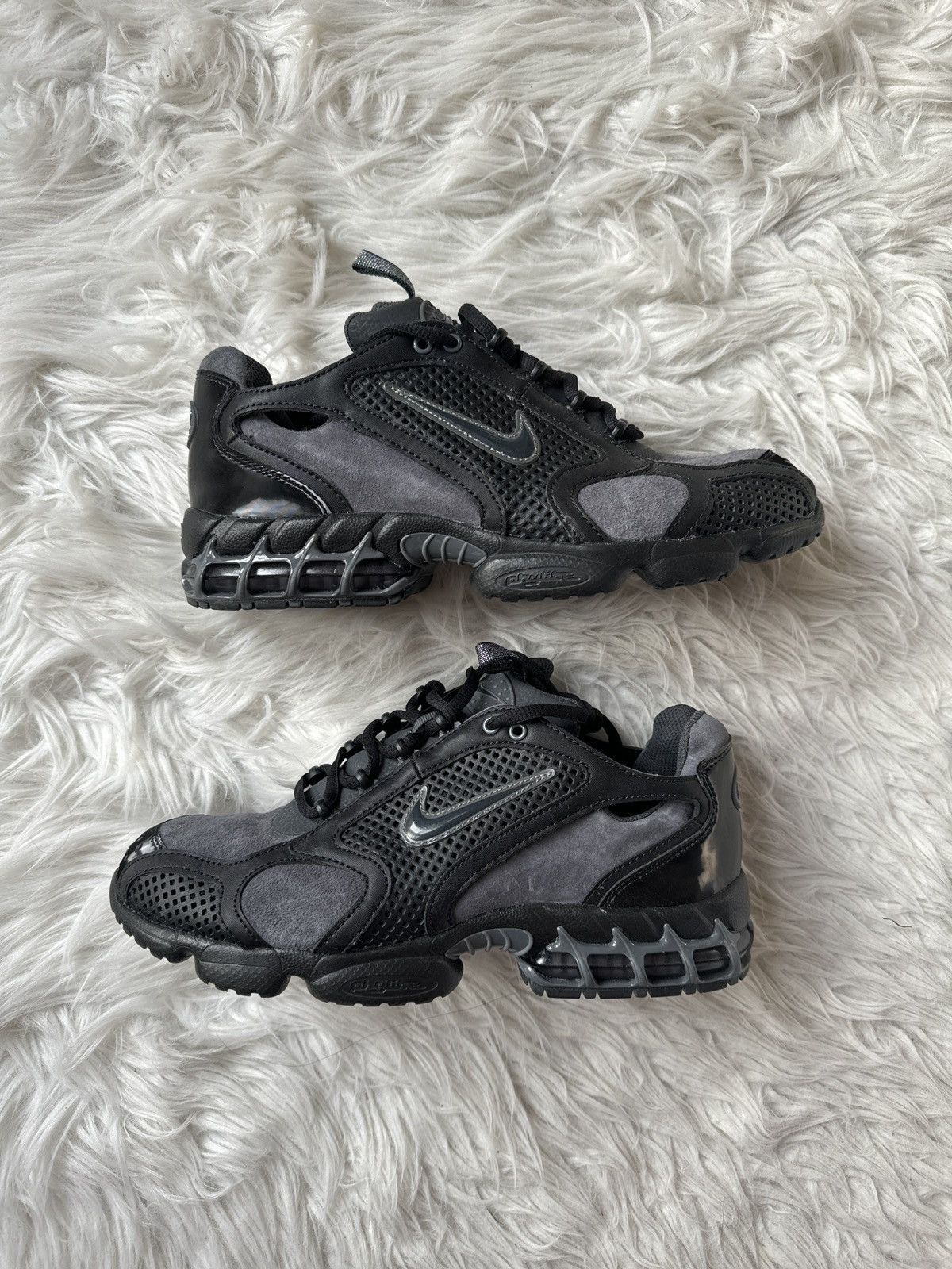 image of Nike Spiridon Cage 2 Anthracite Shoes in Black, Men's (Size 8)