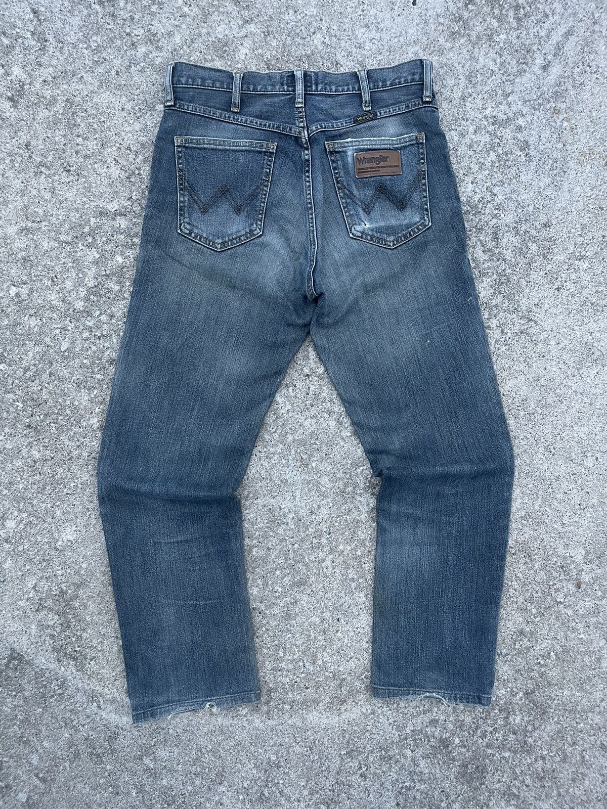Wrangler 🔥 Wrangler Under License Distressed Denim W32🔥 Size US 32 / EU 48 - 7 Thumbnail
