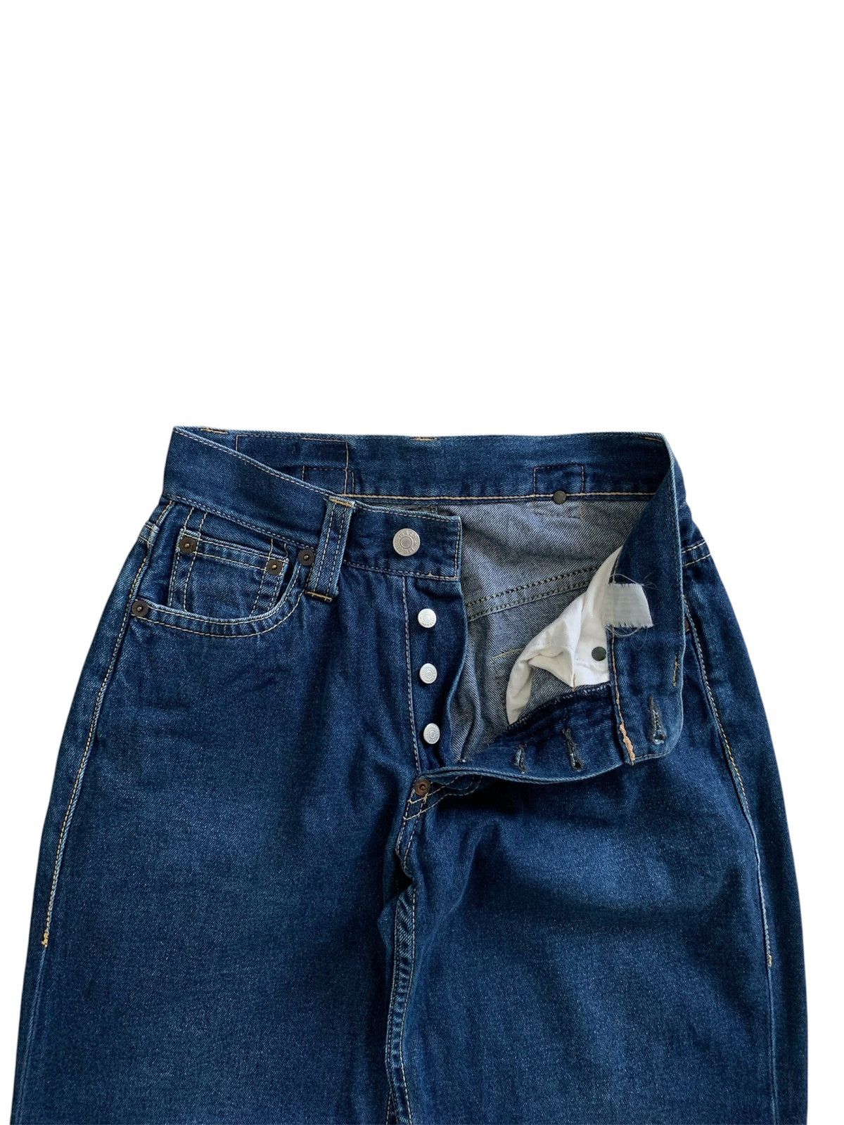 Levi's Vintage Clothing Vintage 90s Levi’s 902 Buckle Back Baggy Jeans Size US 30 / EU 46 - 6 Thumbnail