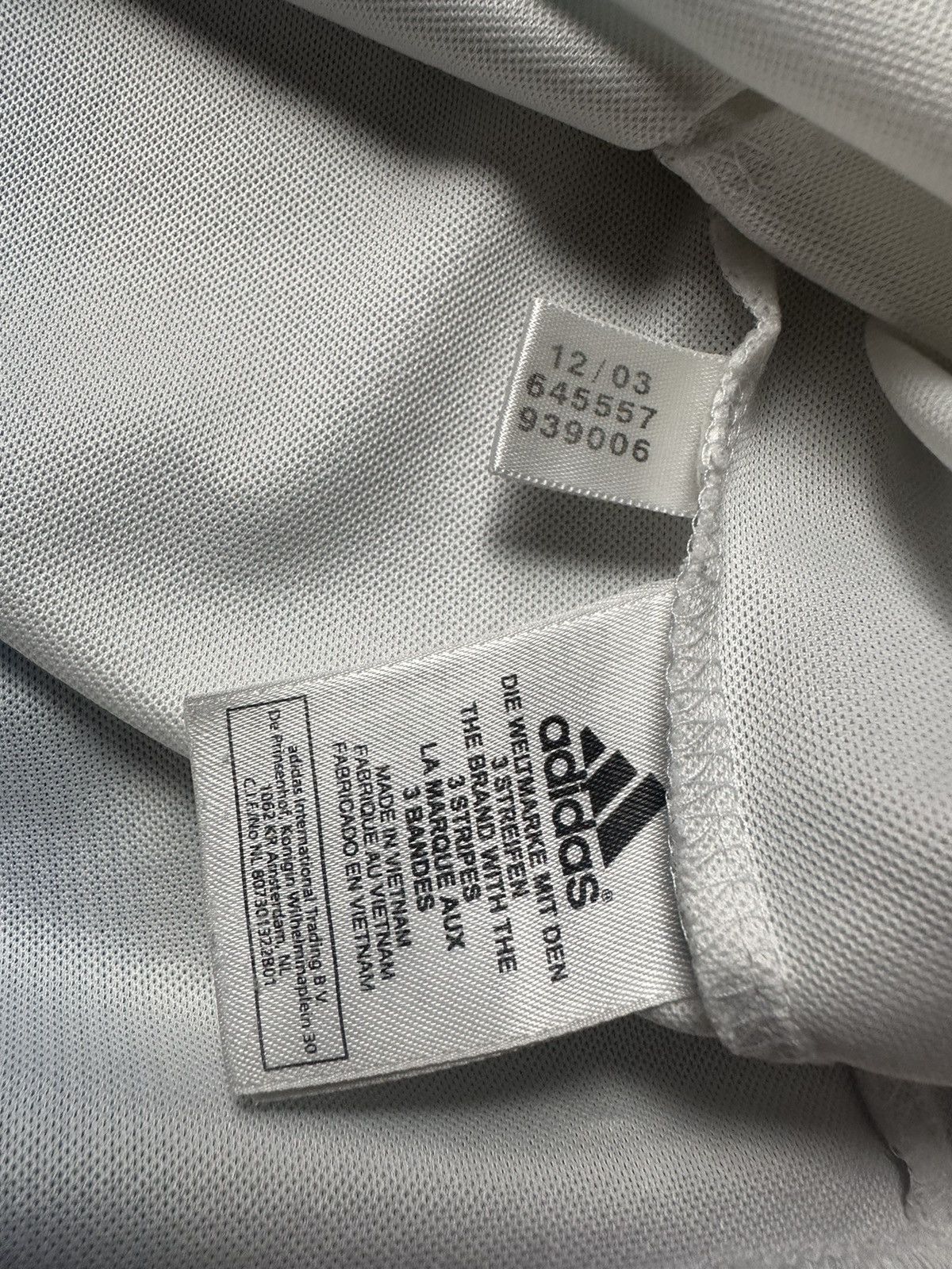 Adidas Vintage adidas Argentina soccer jersey size L logo striped Size US L / EU 52-54 / 3 - 4 Thumbnail