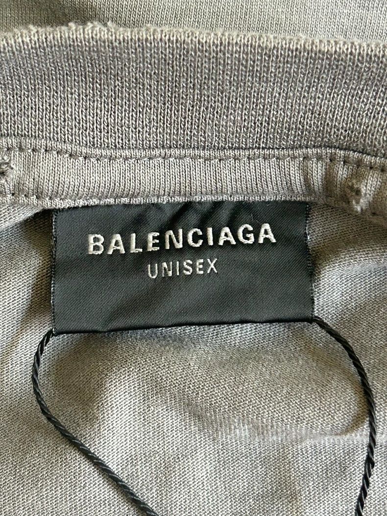 Balenciaga Balenciaga Dark grey washed ripped short sleeve T-shirt Size US S / EU 44-46 / 1 - 3 Thumbnail