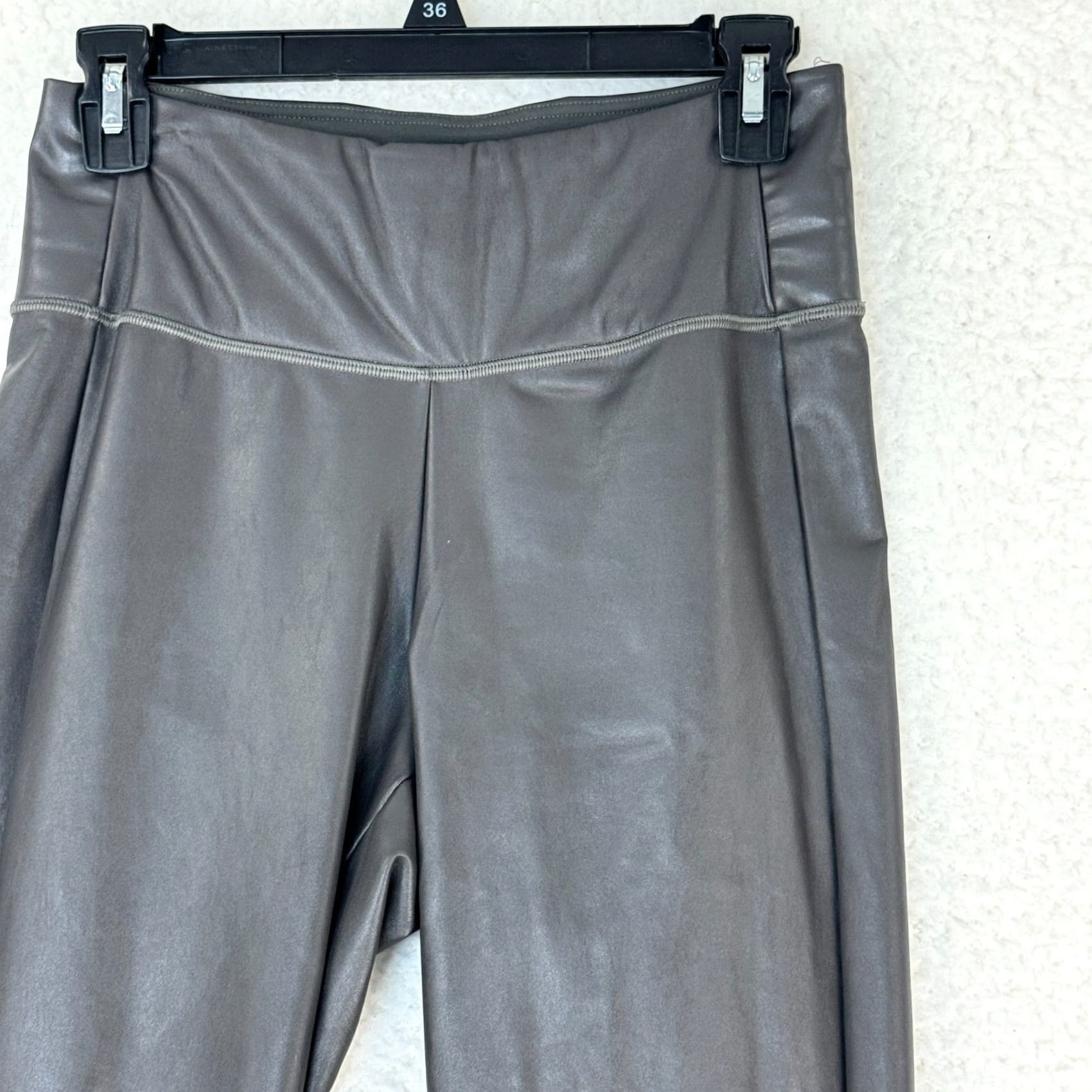 Athleta Athleta All Over Gleam Leggings Womens XS Arbor Olive Green Yoga Stretch Size 26" / US 2 / IT 38 - 2 Thumbnail