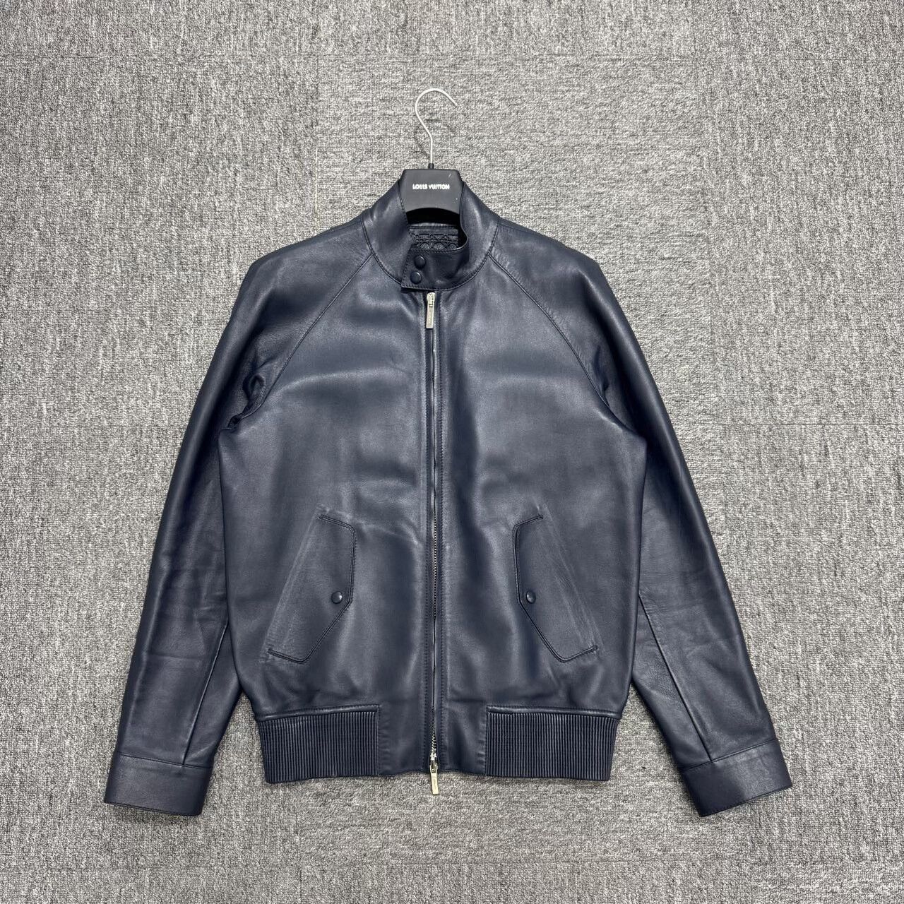 Dior dior perforated lambskin jacket size 48 Size US L / EU 52-54 / 3 - 1 Thumbnail
