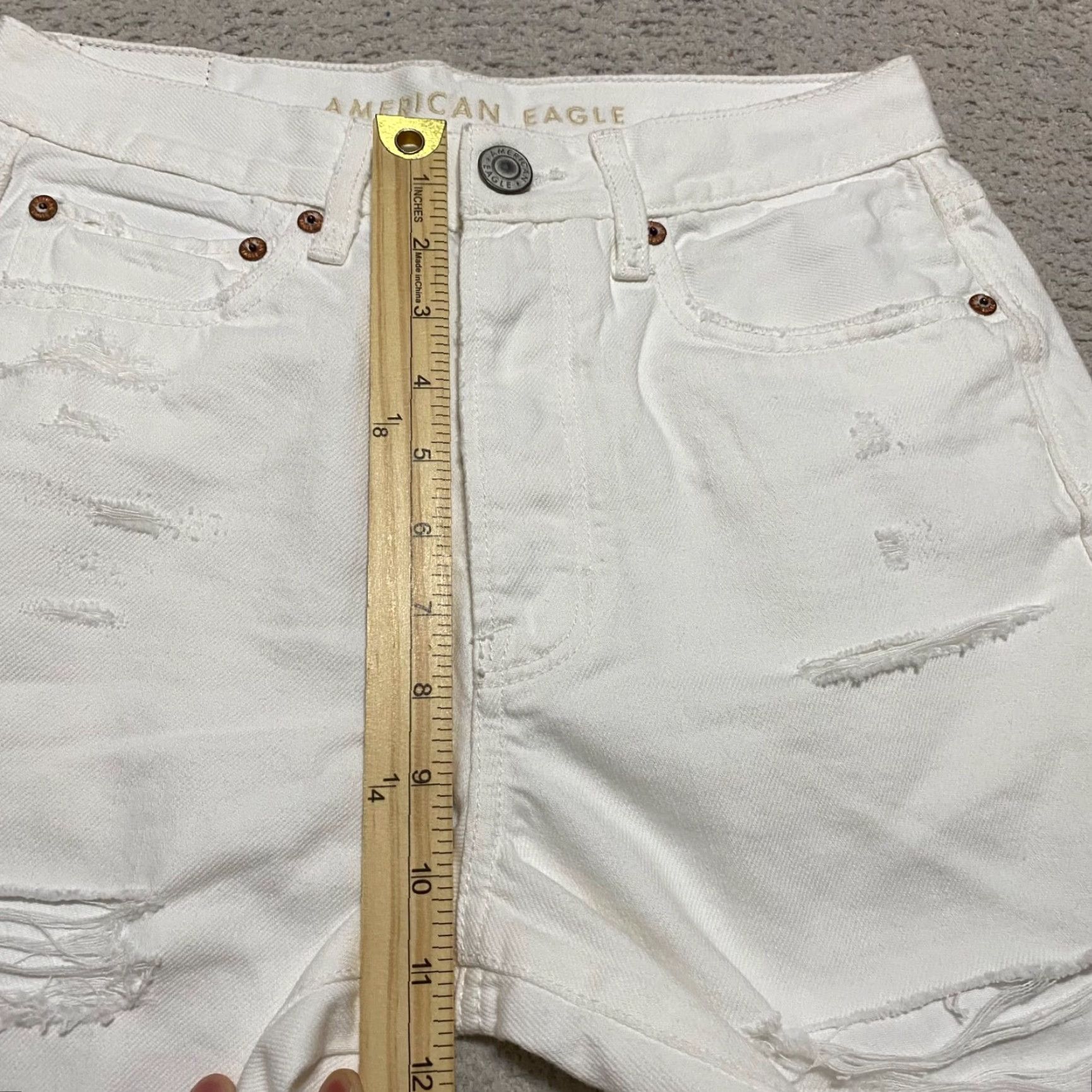 American Eagle Outfitters American Eagle Outfitters Womens Jeans Shorts White Distressed Boyfriend Inseam 9" 2 Regular 26in Waist 100% Cotton Denim Summer Casual Womens Size 26" / US 2 / IT 38 - 4 Thumbnail