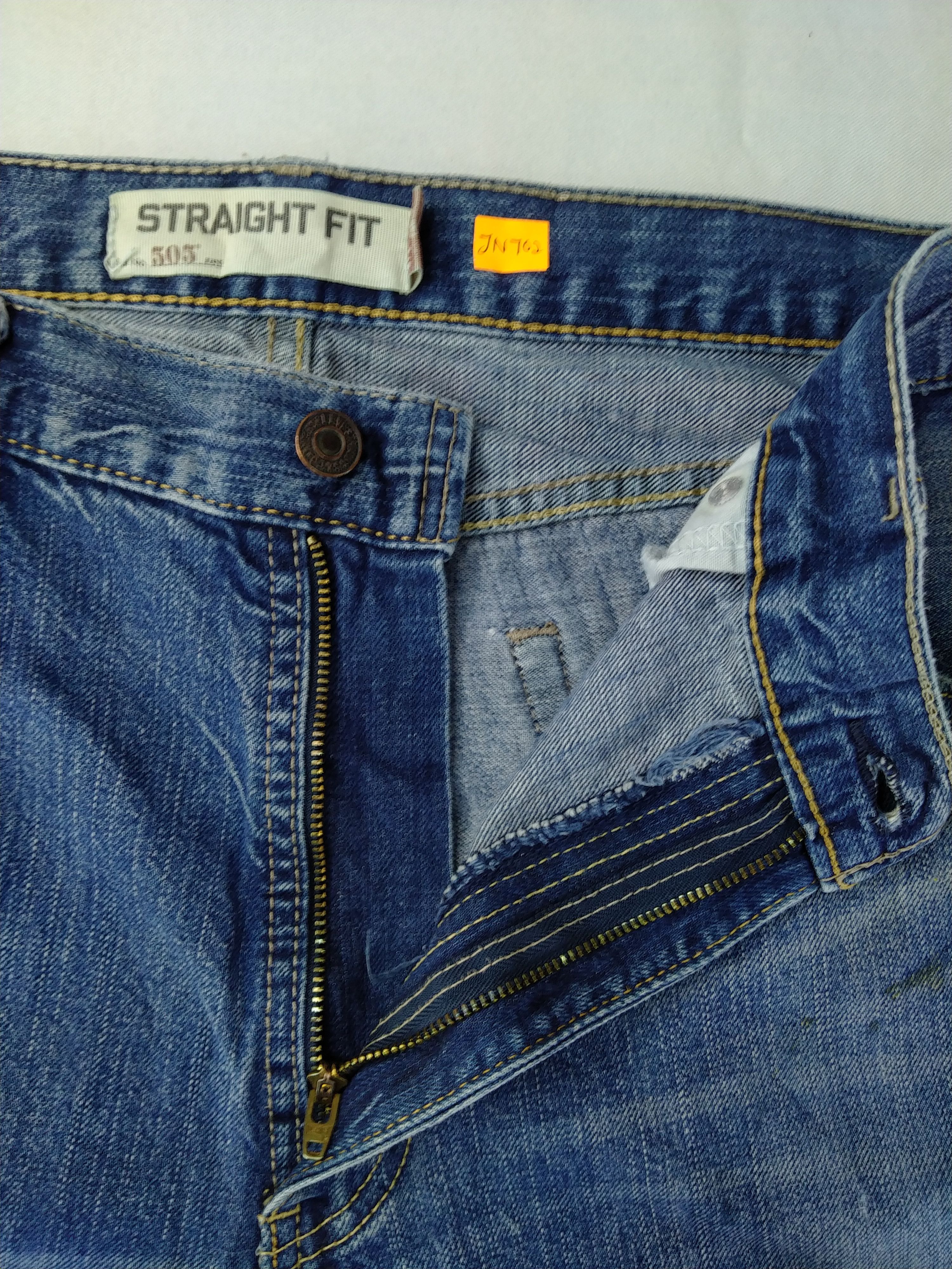 Levi's Distressed Vintage Levi's 505 Straight Fit Denim -JN702 Size US 34 / EU 50 - 6 Thumbnail