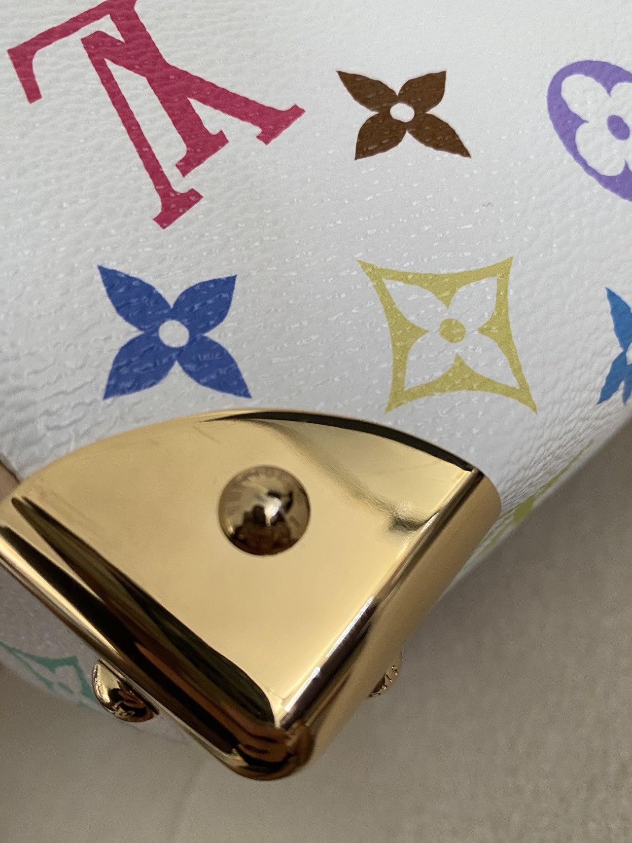 Louis Vuitton × Takashi Murakami Louis Vuitton Murakami Keepall Bandoulière 45 Monogram White Size ONE SIZE - 12 Thumbnail