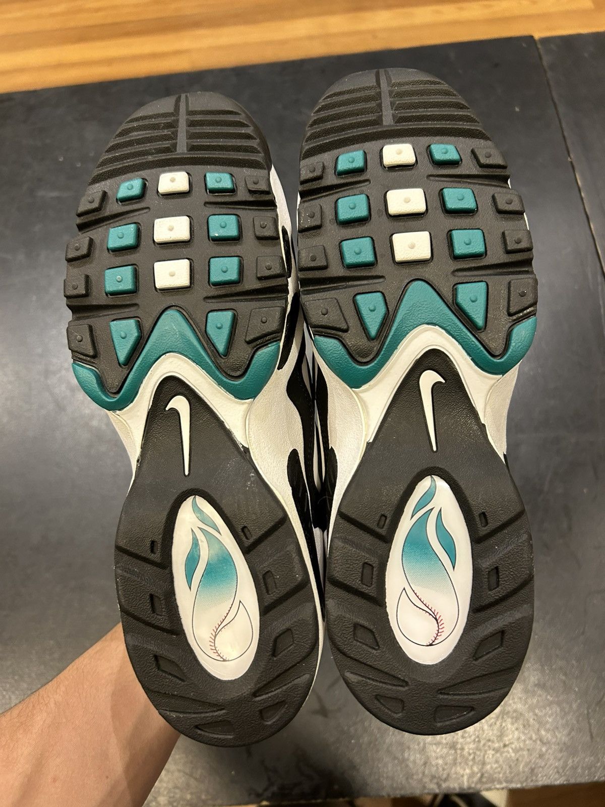 Nike Nike Air Griffey Max 1 ‘Freshwater’ Size US 8.5 / EU 41-42 - 7 Thumbnail