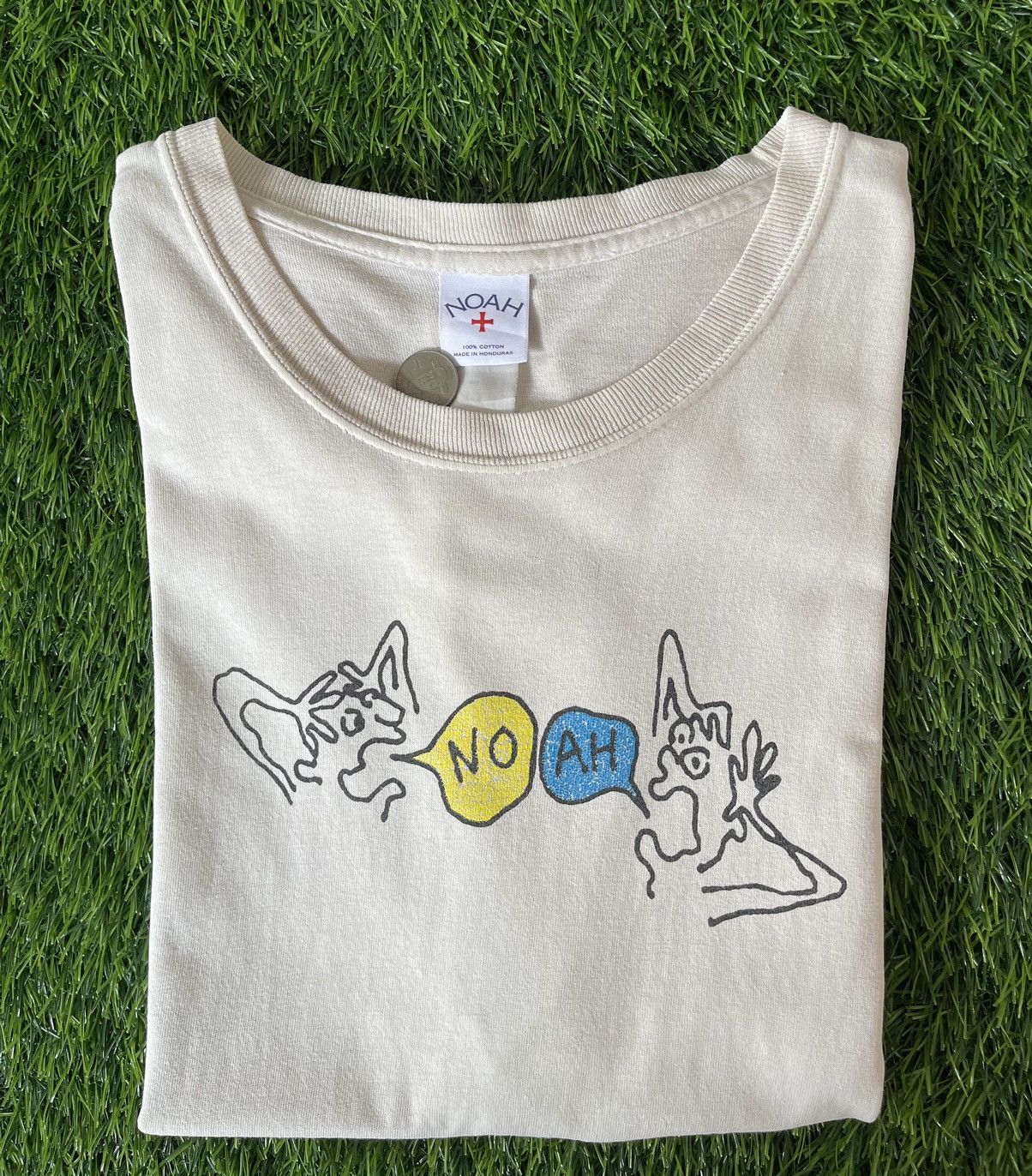 Noah Hype🔥NOAH🔥Art White Tshirt Y2k Size US L / EU 52-54 / 3 - 11 Thumbnail