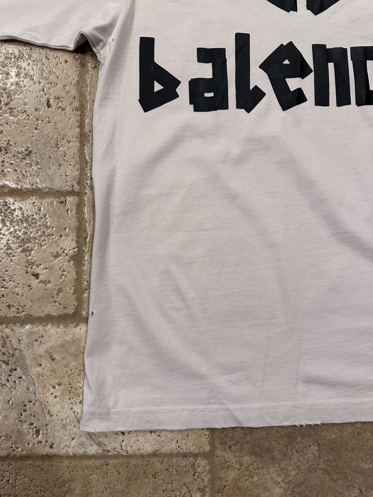 Balenciaga Balenciaga Distressed Type Black Duct Tape Logo White Tee Size US XS / EU 42 / 0 - 9 Thumbnail