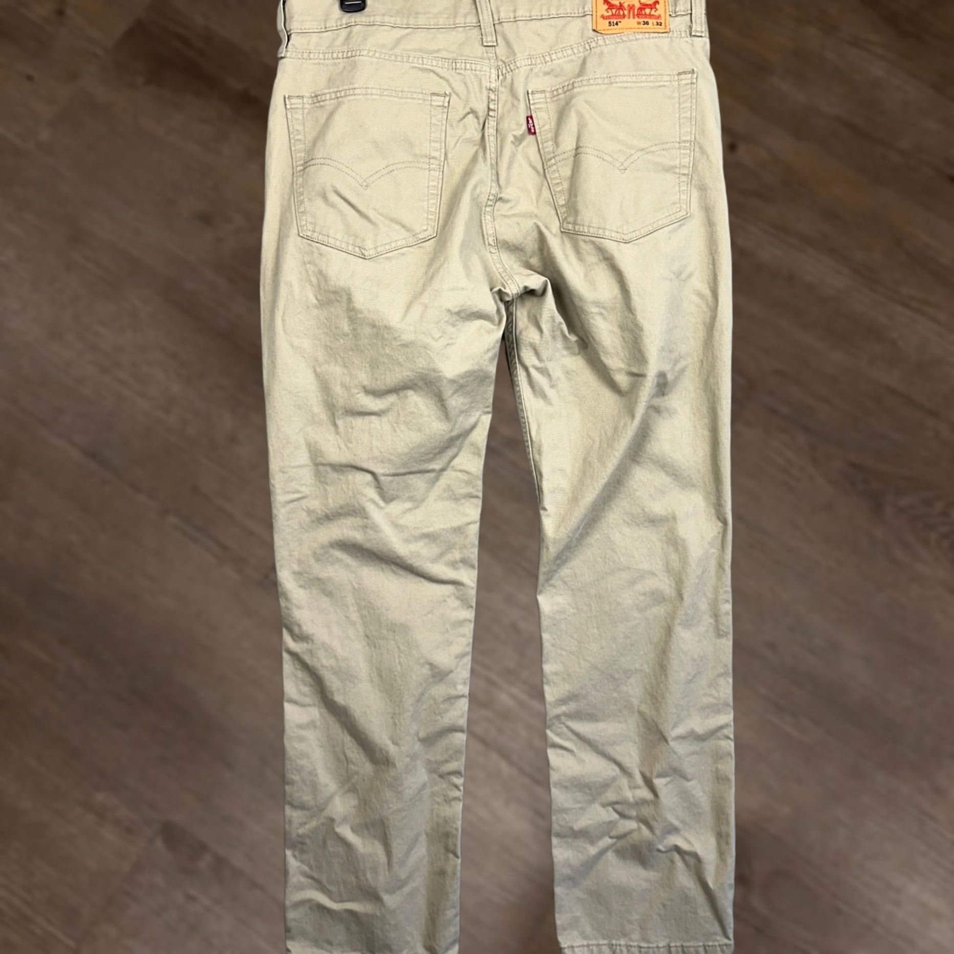 Levi's Levis 514 Pants Mens 36X32 Khaki Tan Straight Fit 5-Pocket Chinos Khakis Stretch Size US 36 / EU 52 - 1 Thumbnail