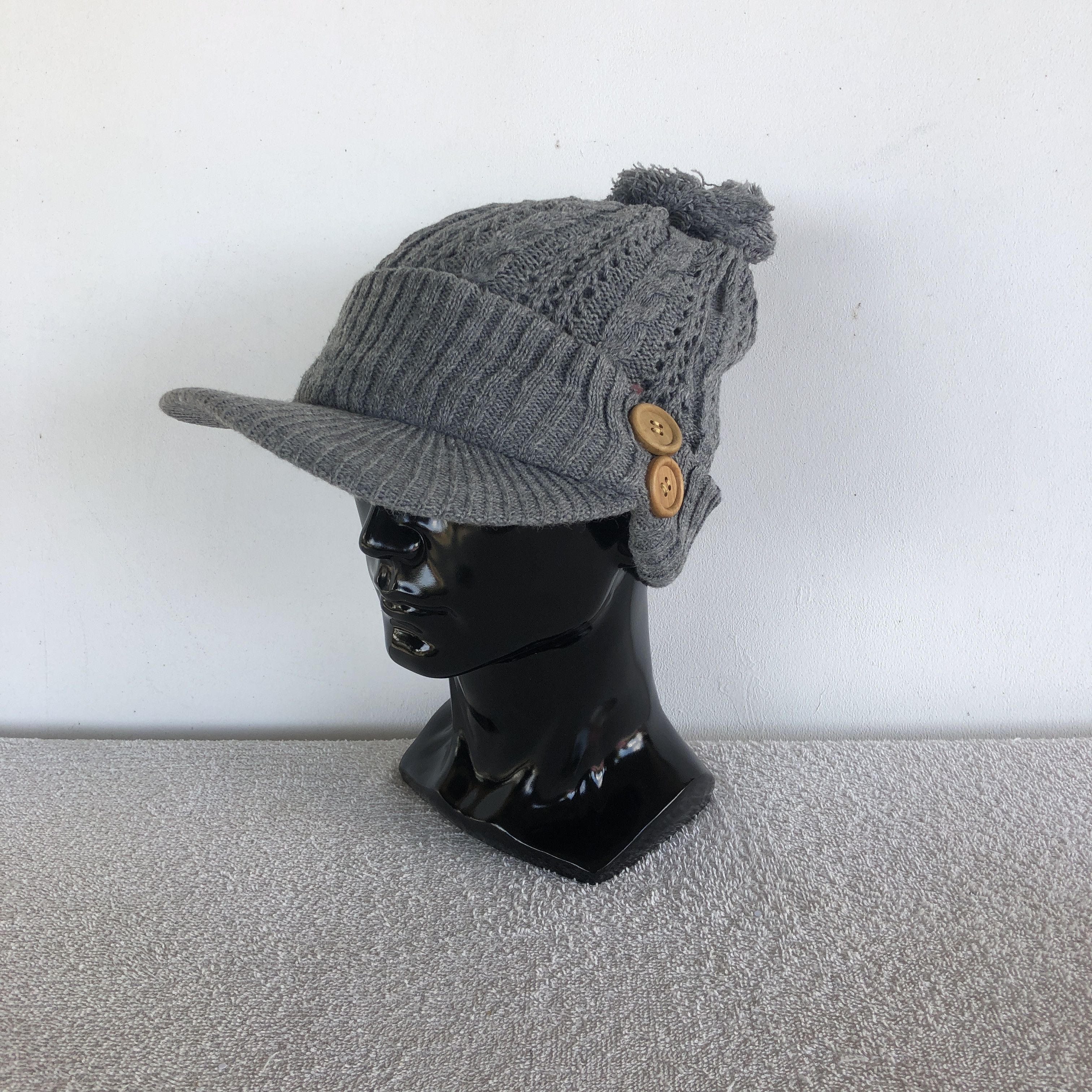 Japanese Brand Vintage Aran Isle Knitted Hats Beanie Snow Caps Size ONE SIZE - 1 Thumbnail