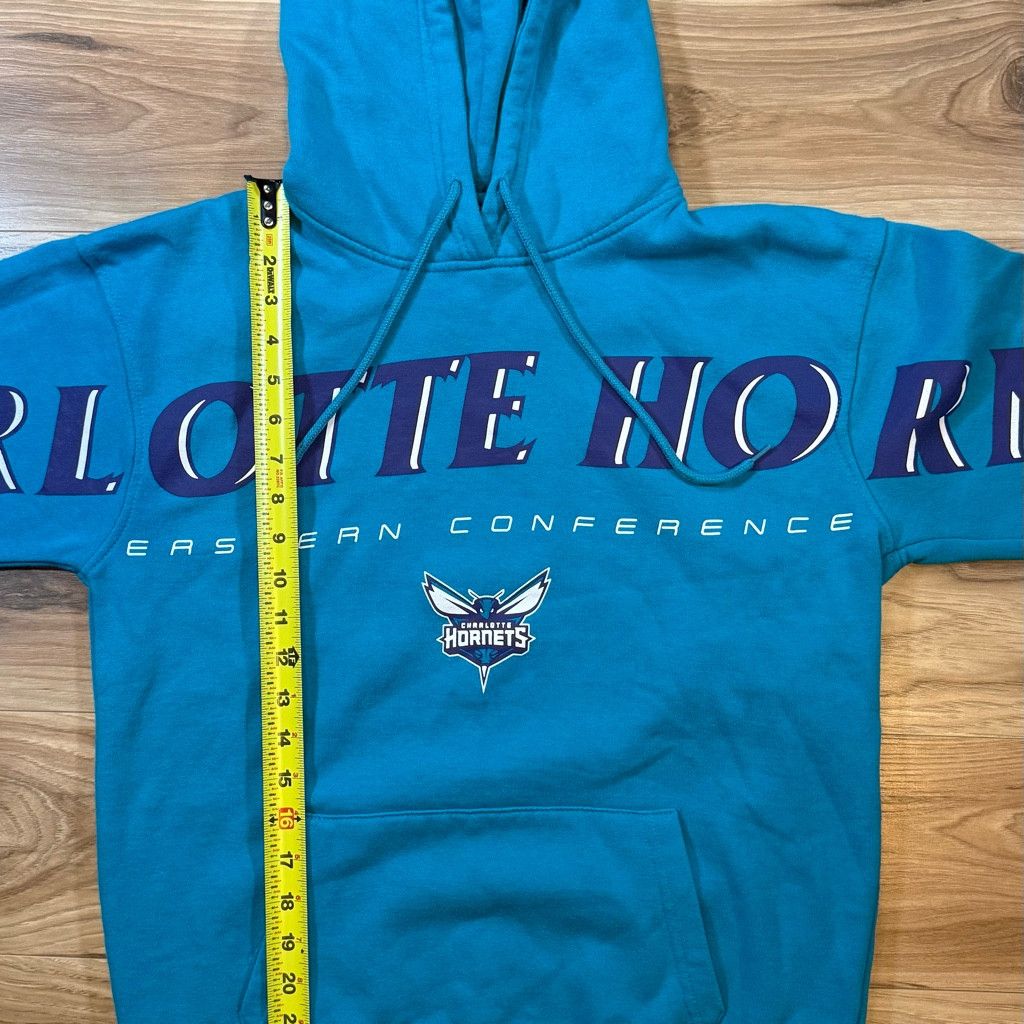 47 Brand UNK Men’s Small Charlotte Hornets Hoodie (loose stitching) Size US S / EU 44-46 / 1 - 6 Thumbnail
