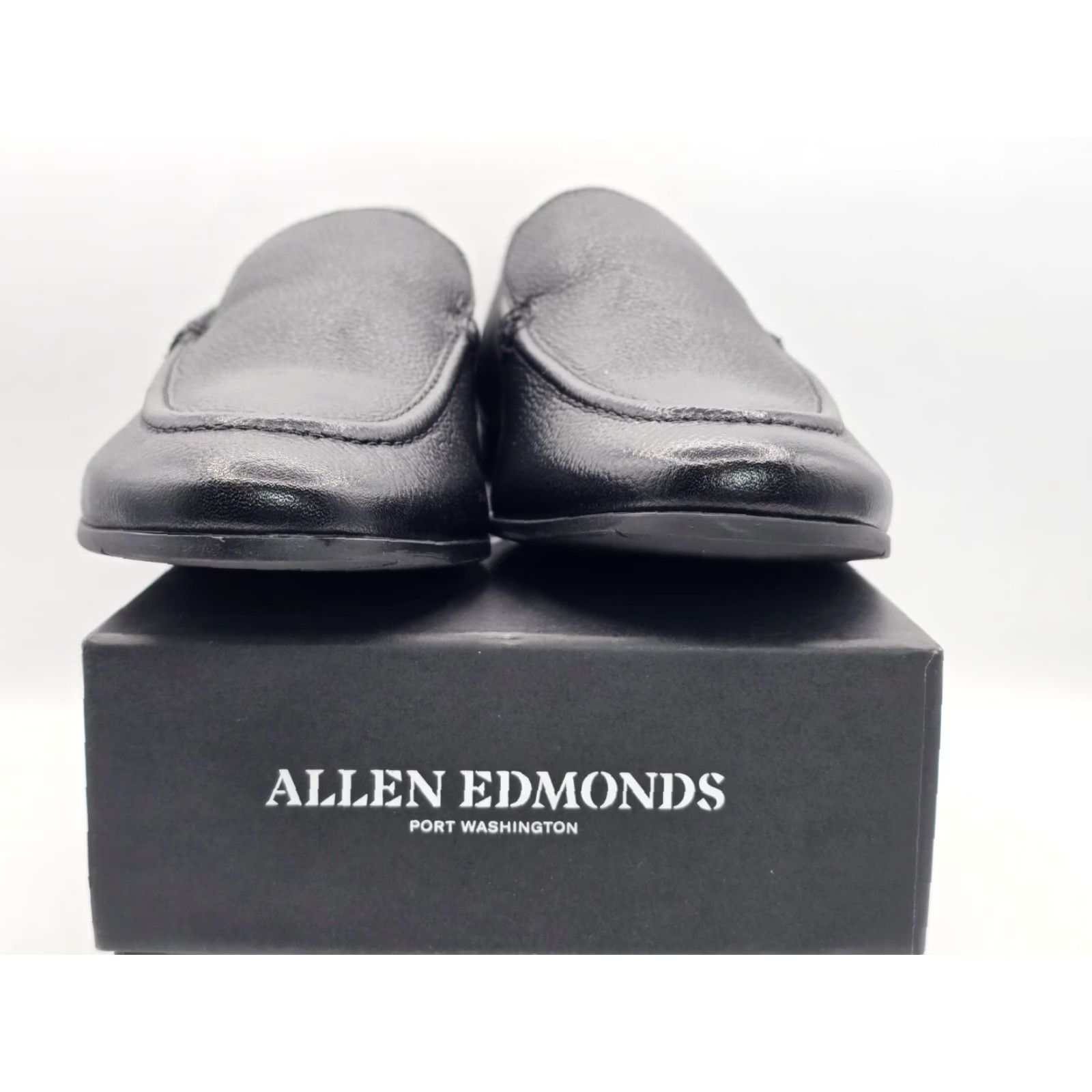 Allen Edmonds Allen Edmonds Lennox Leather Black Slip On Loafer Men's 8D Dress Shoes Size US 8 / EU 41 - 2 Thumbnail