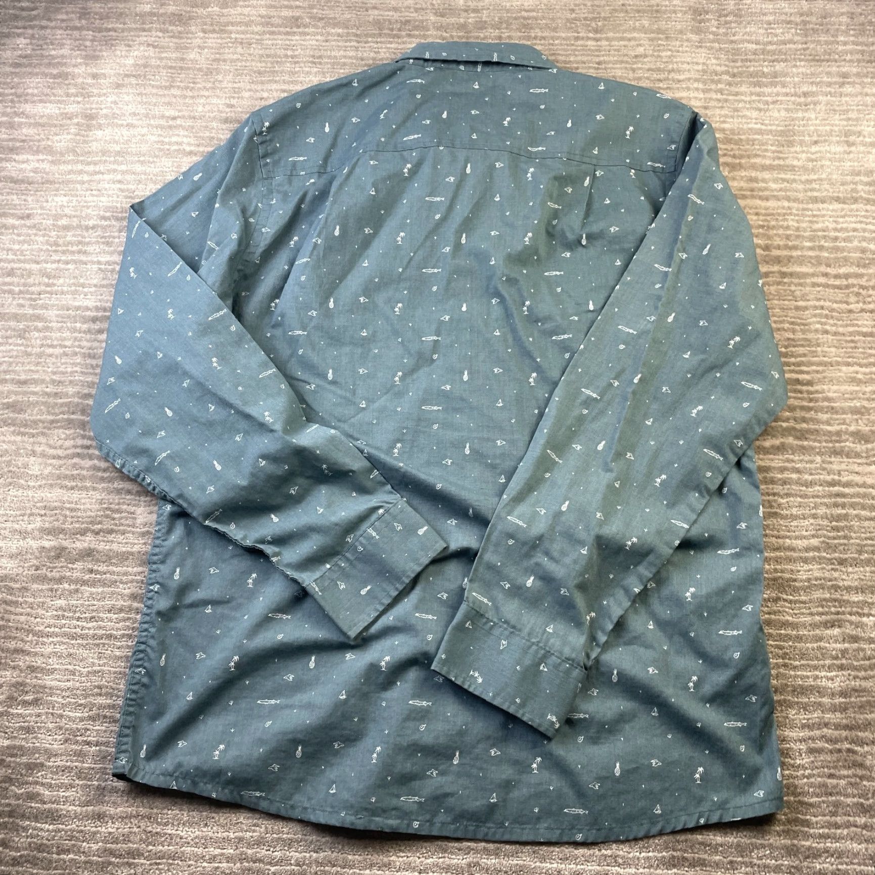 TravisMathew Travis Mathew Shirt Mens XL Blue Button-Up Long Sleeve Collared Button-Down Geometric Breathable Pockets Casual Formal Size US XL / EU 56 / 4 - 2 Thumbnail