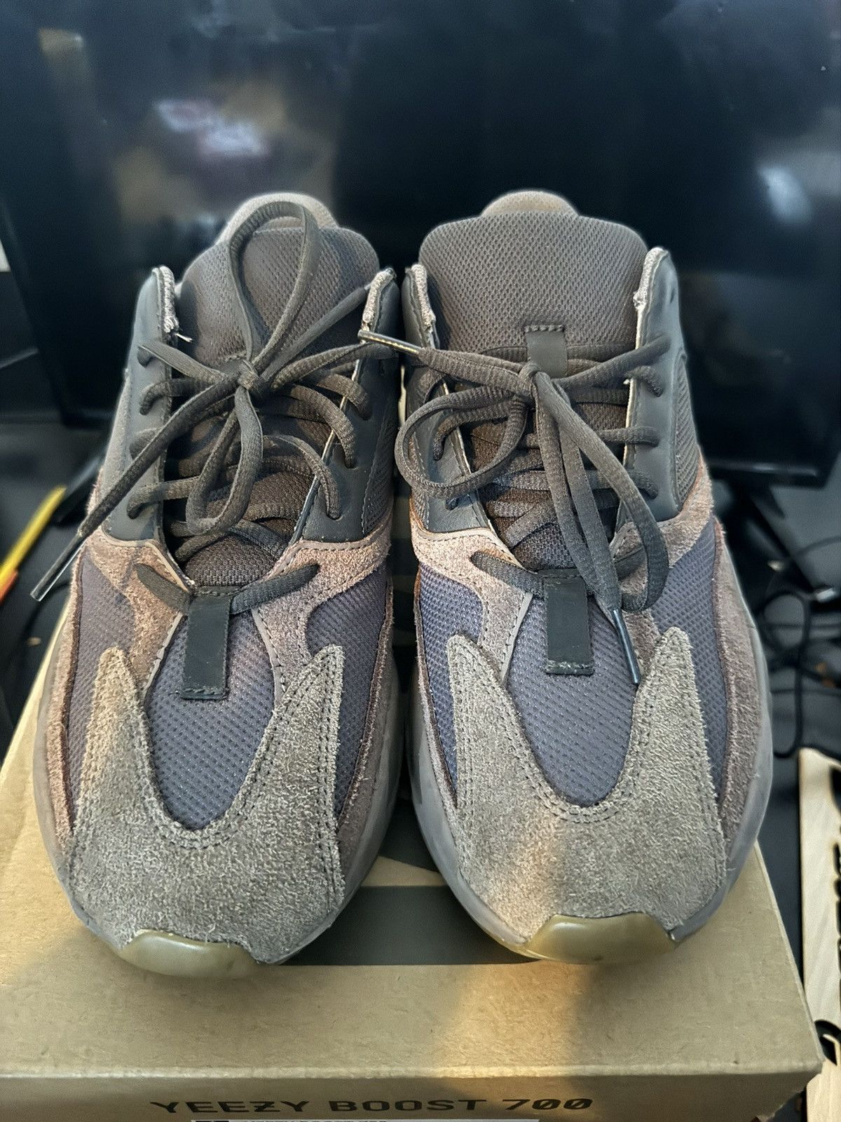 Adidas Yeezy Boost 700 Size US 10 / EU 43 - 4 Thumbnail