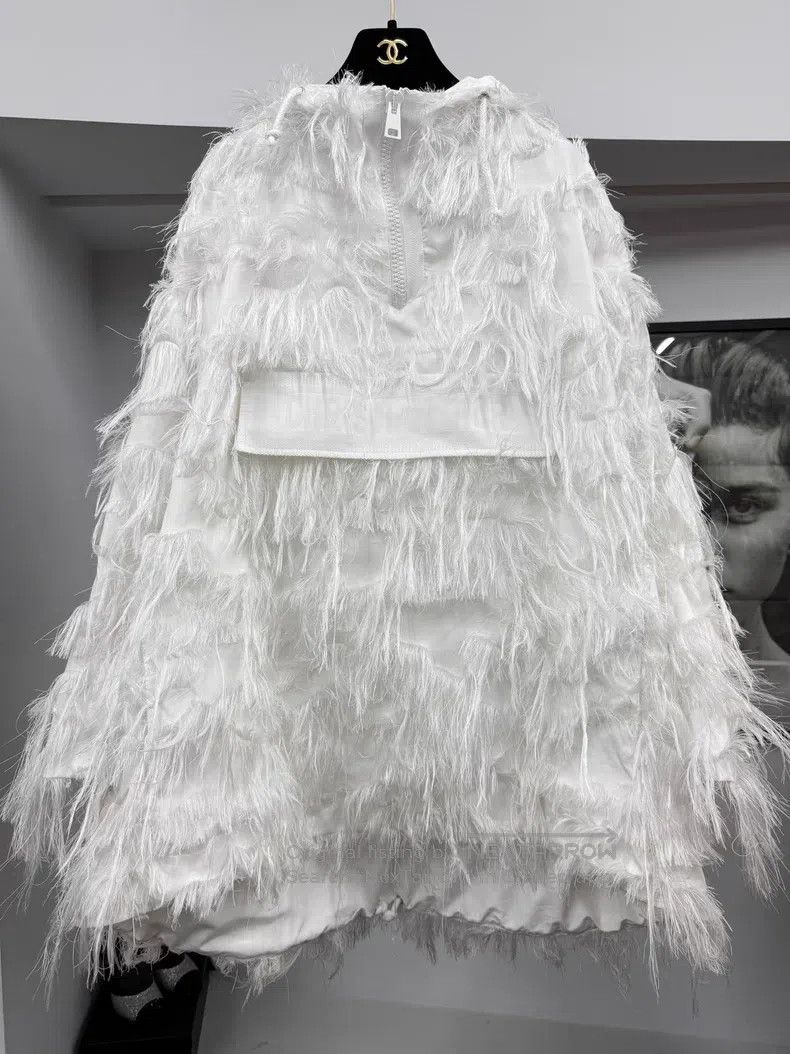Dior Dior Show white feather windbreaker Size XS / US 0-2 / IT 36-38 - 1 Thumbnail