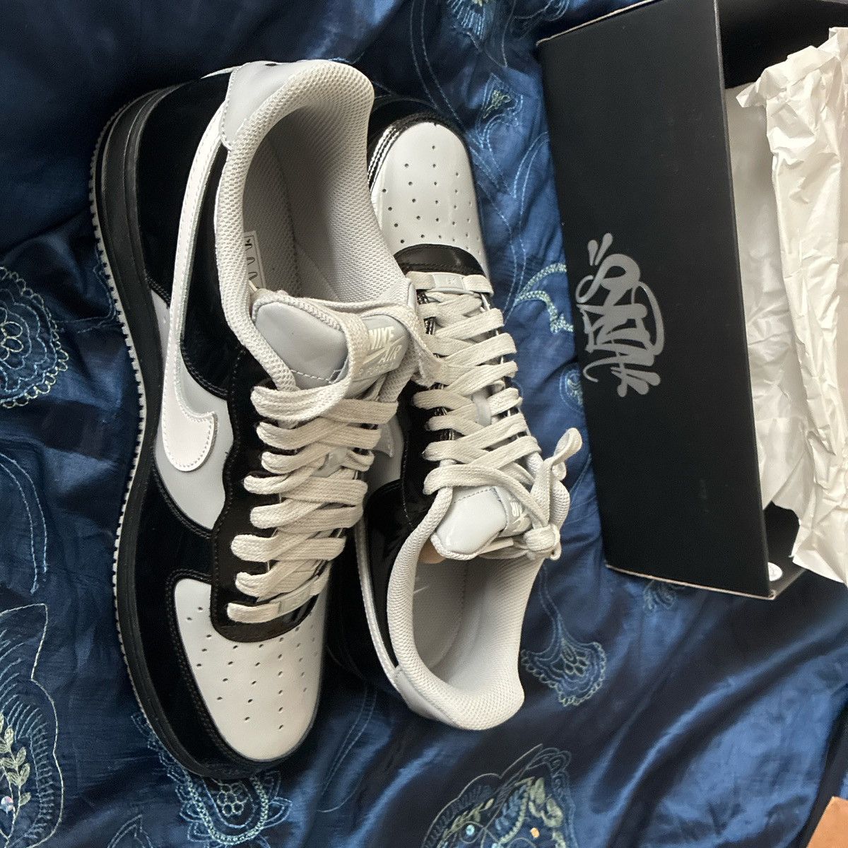 Syna World Nike x Syna Air Force 1 Low Smoke Grey Size US 13 / EU 46 - 5 Thumbnail