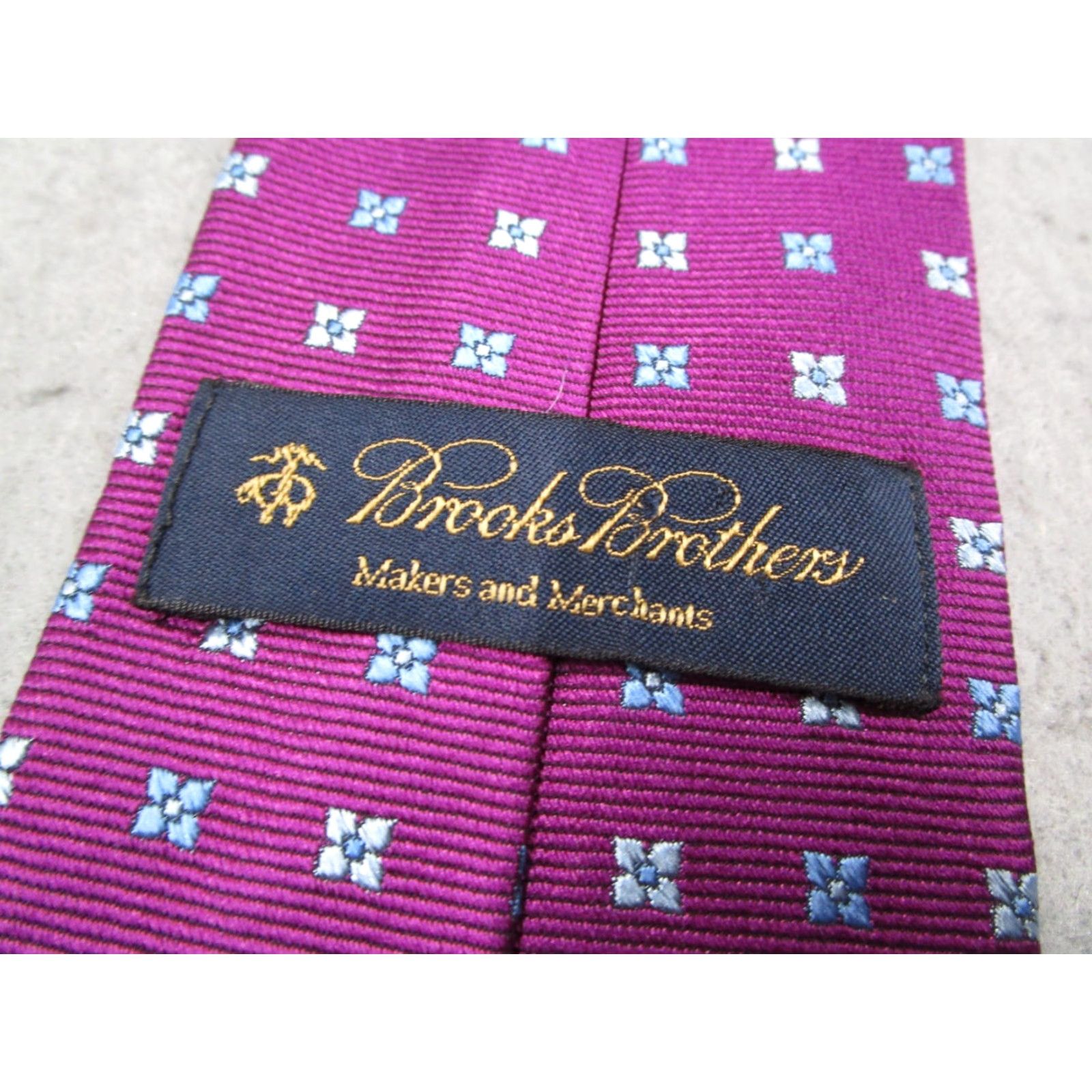 Brooks Brothers Brooks Brothers Makers Tie Mens Purple Silk Neck Tie Geometric Abstract Preppy Retro Made in USA 57"-60" Classic 100% Silk Size ONE SIZE - 3 Thumbnail