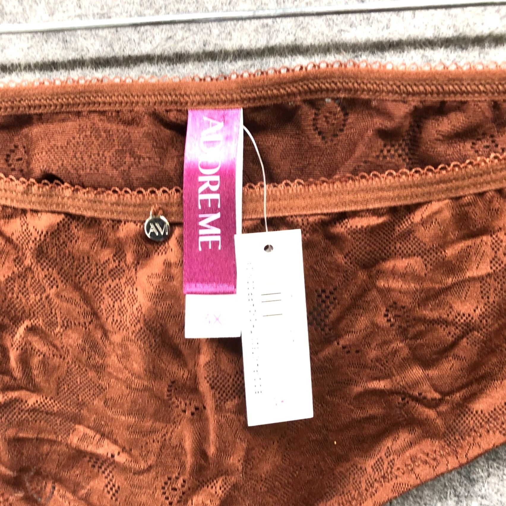 Vintage NWT Adore Me Thong Panties Womens 3X Brown Lace Size 40" / US 18 - 3 Thumbnail