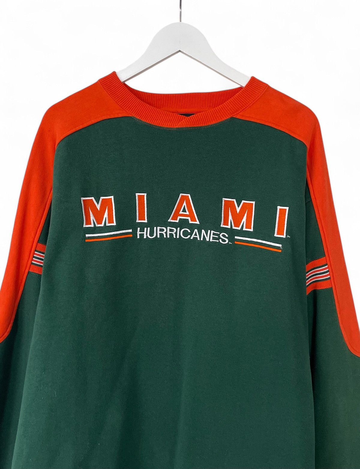 NCAA × Vintage Miami Hurricanes United States Football Logo Jacket Size XL Size US XL / EU 56 / 4 - 3 Thumbnail