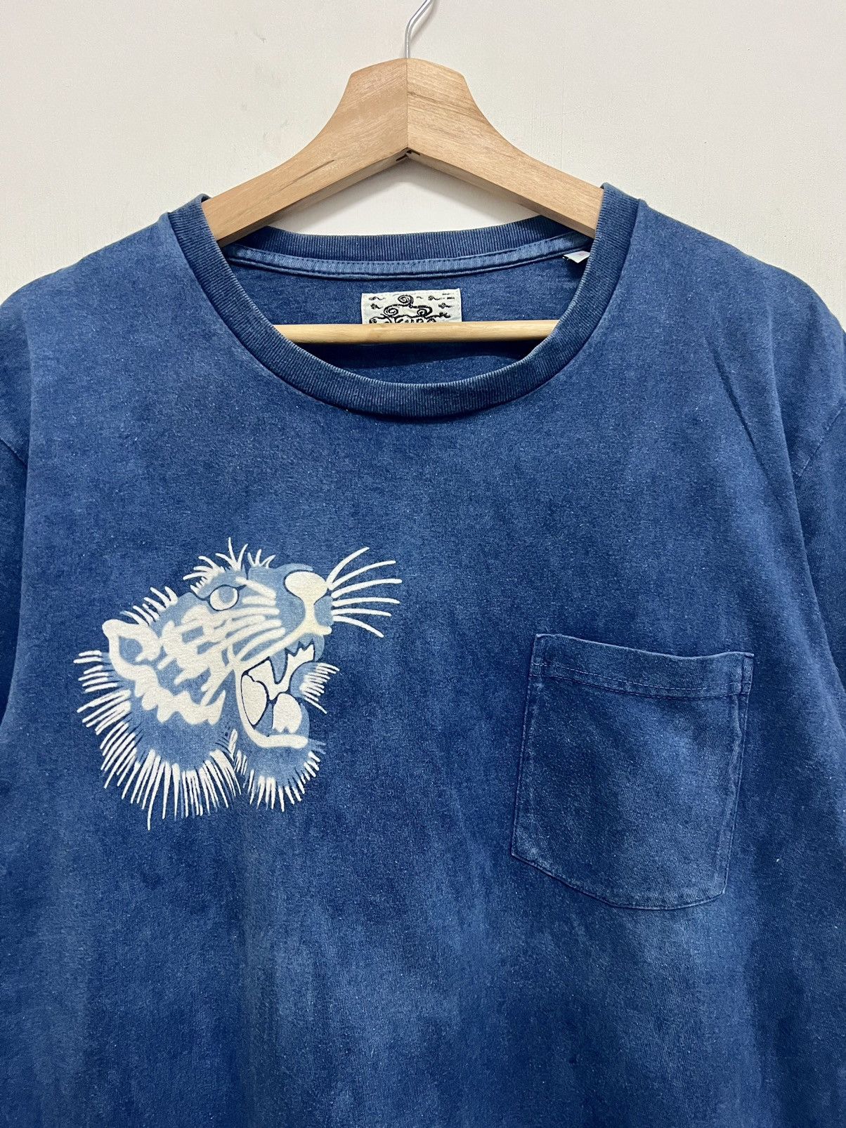Japanese Brand × Okura × Vintage Vintage Okura Tiger Single Pocket Tee Size US L / EU 52-54 / 3 - 3 Thumbnail