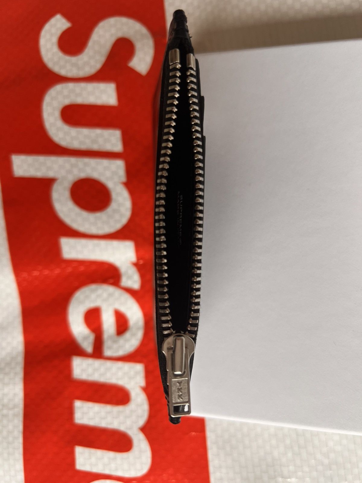 Supreme SUPREME Leather zip card holder Wallet black calfskin logo Size ONE SIZE - 13 Thumbnail