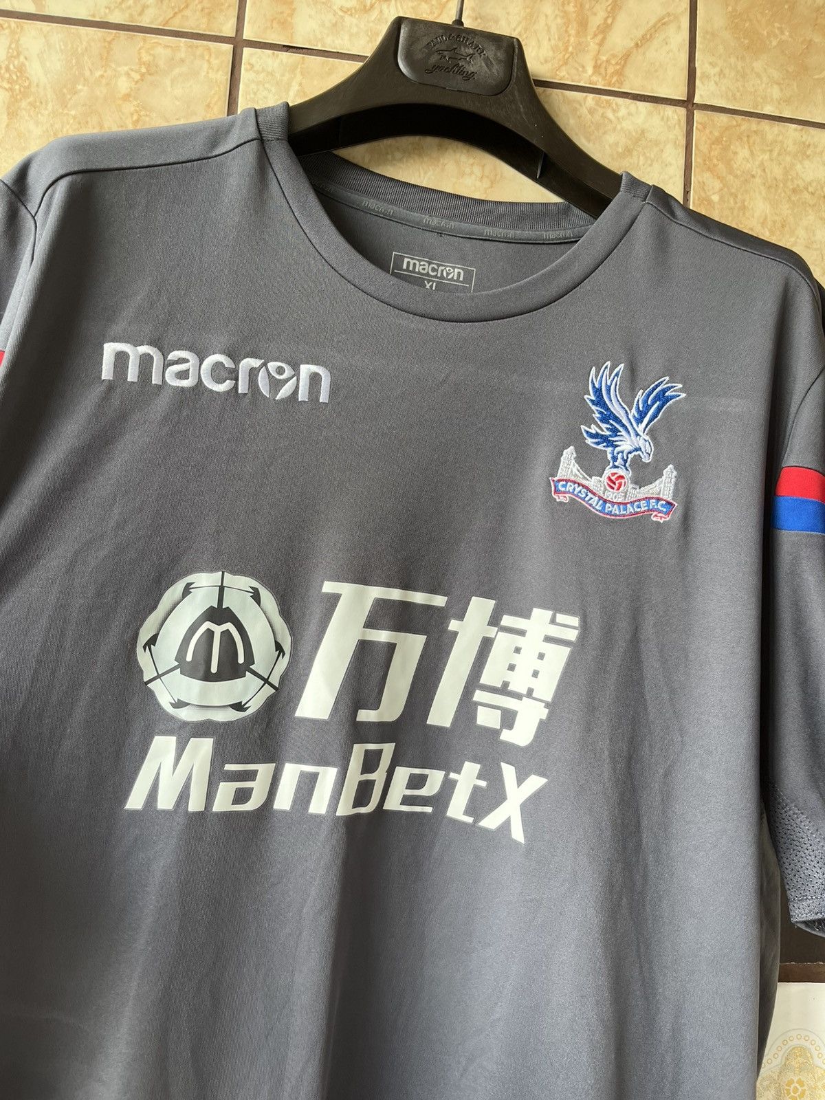 Macron Macron Crystal Palace 2017/2018 training jersey Size US XL / EU 56 / 4 - 2 Thumbnail