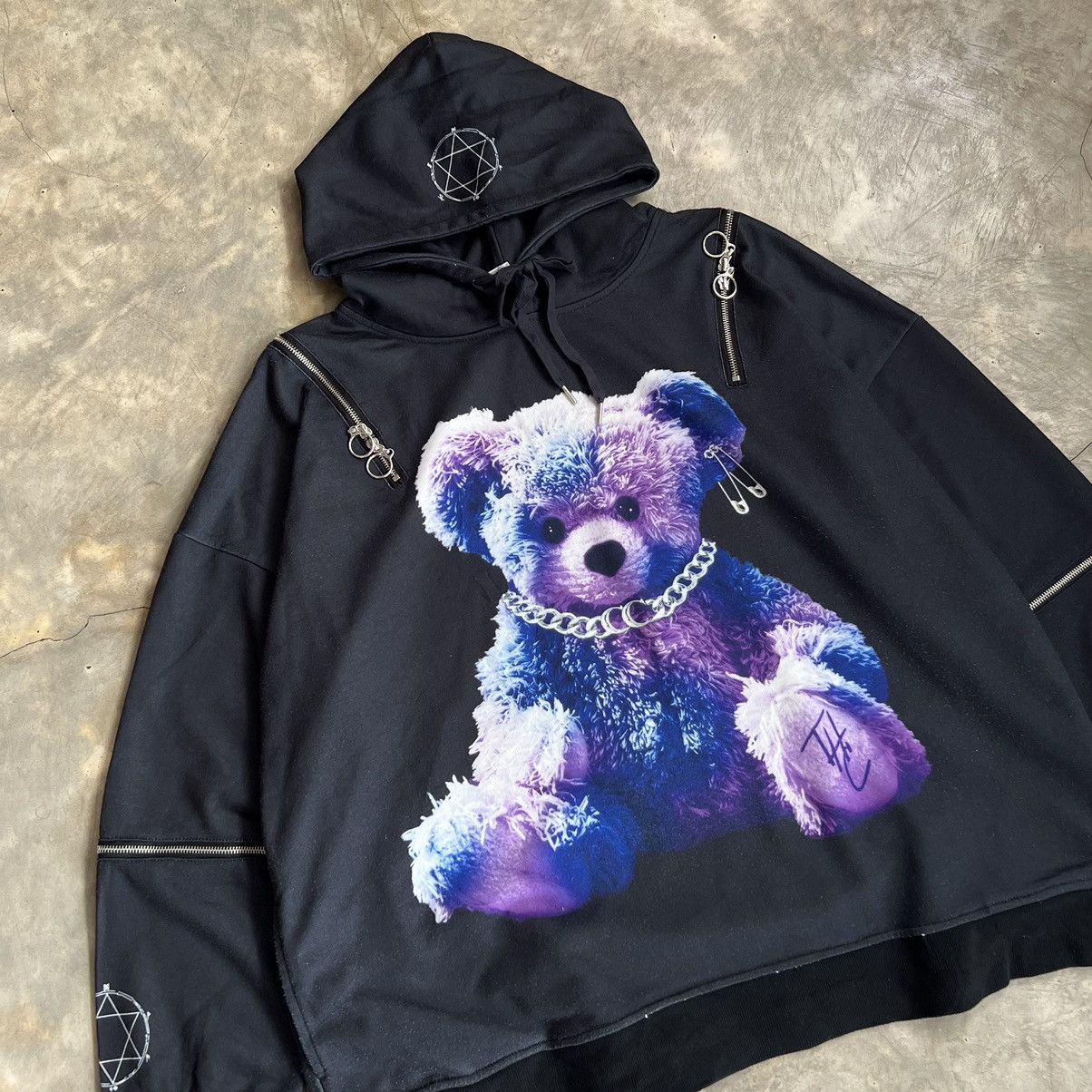 Japanese Brand 2000’s Thicc by Gori’z Vkei Style Bear Hoodie Size US XL / EU 56 / 4 - 2 Thumbnail