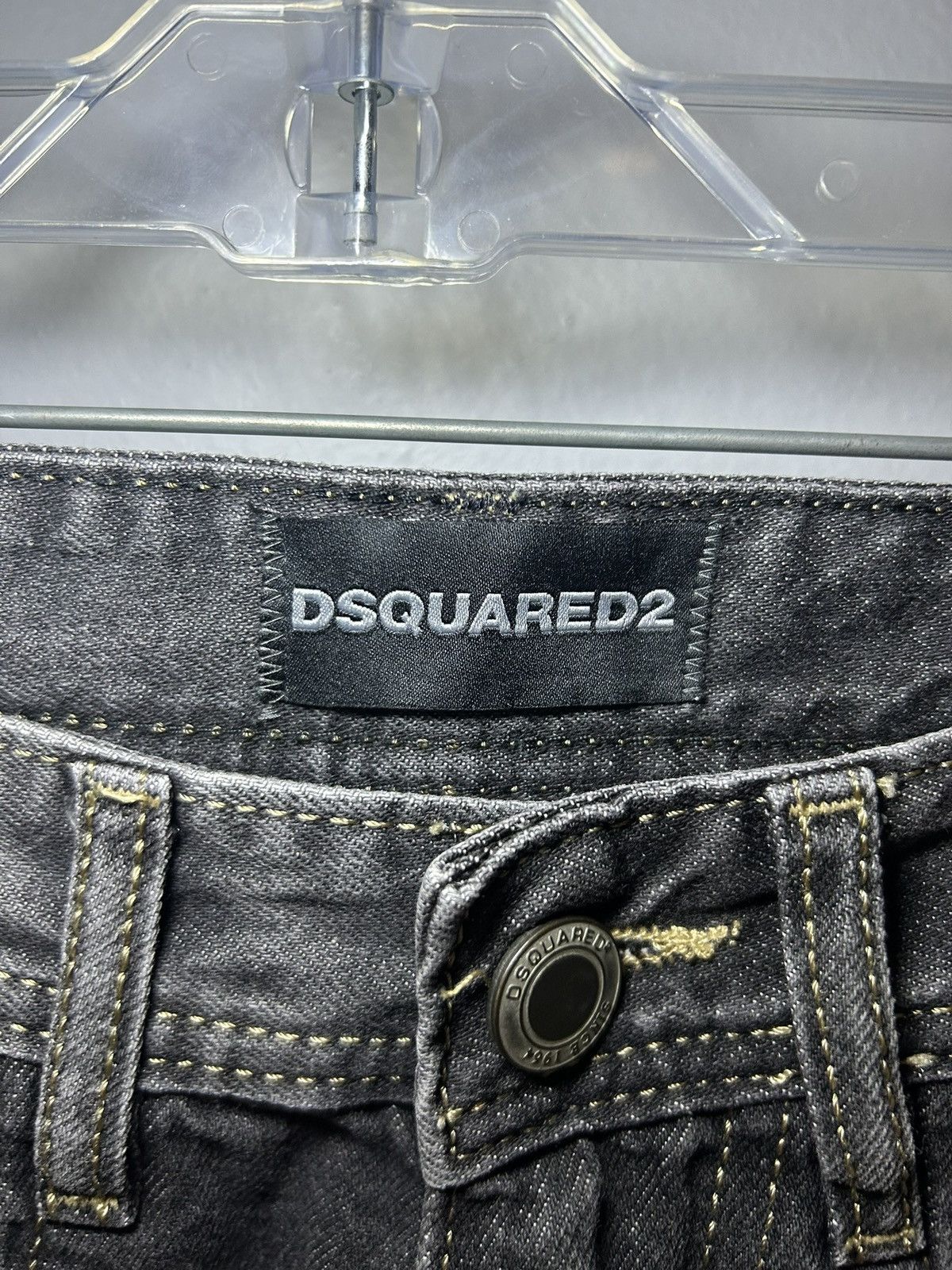 Dsquared2 Dsquared2 loose straight-cut distressed paint splatter jeans Size US 32 / EU 48 - 3 Thumbnail