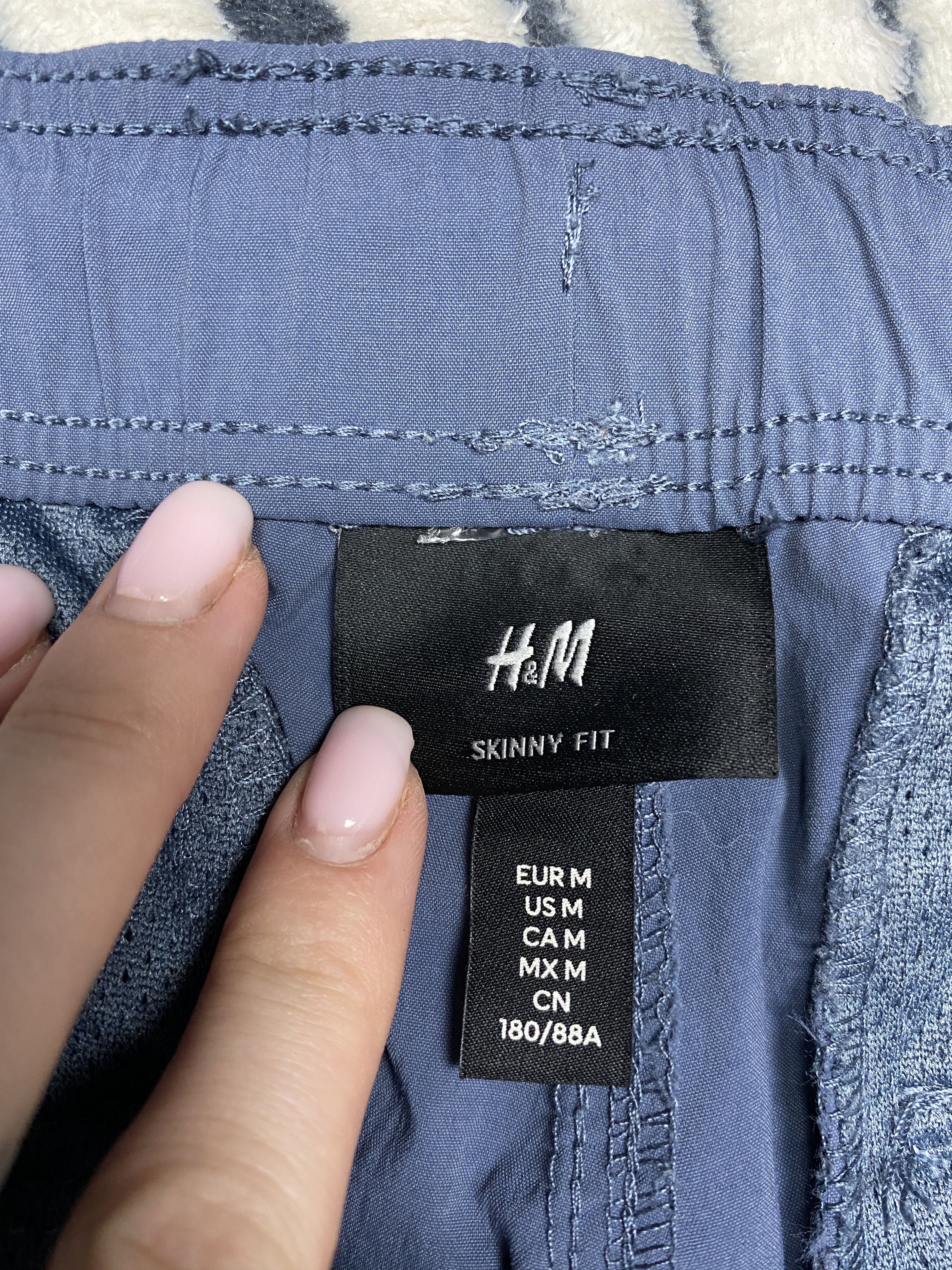 20471120 Mens Nylon Cargo Pants Y2K H&M Size US 32 / EU 48 - 3 Thumbnail