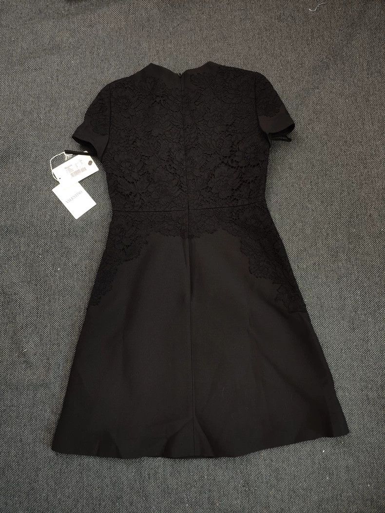 Valentino Valentino Wool patch lace dress Size XS / US 0-2 / IT 36-38 - 2 Thumbnail