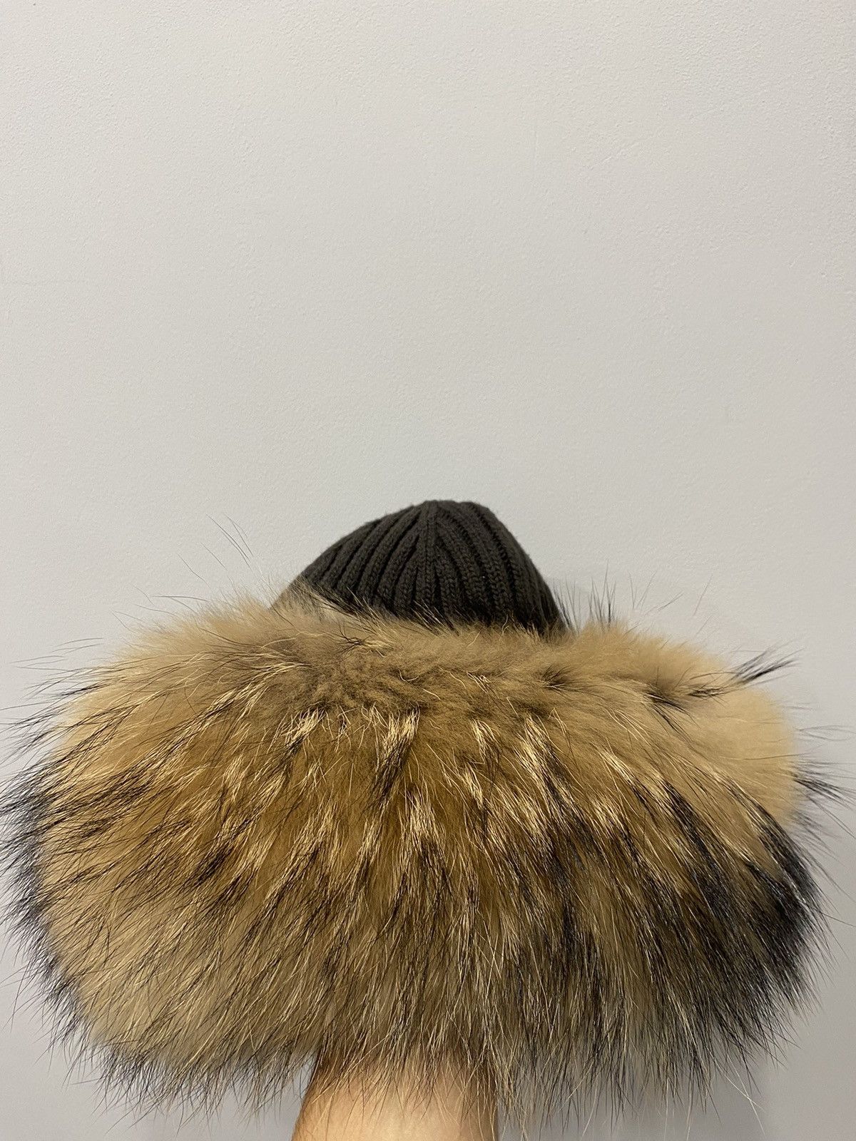 Prada PRADA Milano Wool Knit Hat with Raccoon Fur Size ONE SIZE - 6 Thumbnail