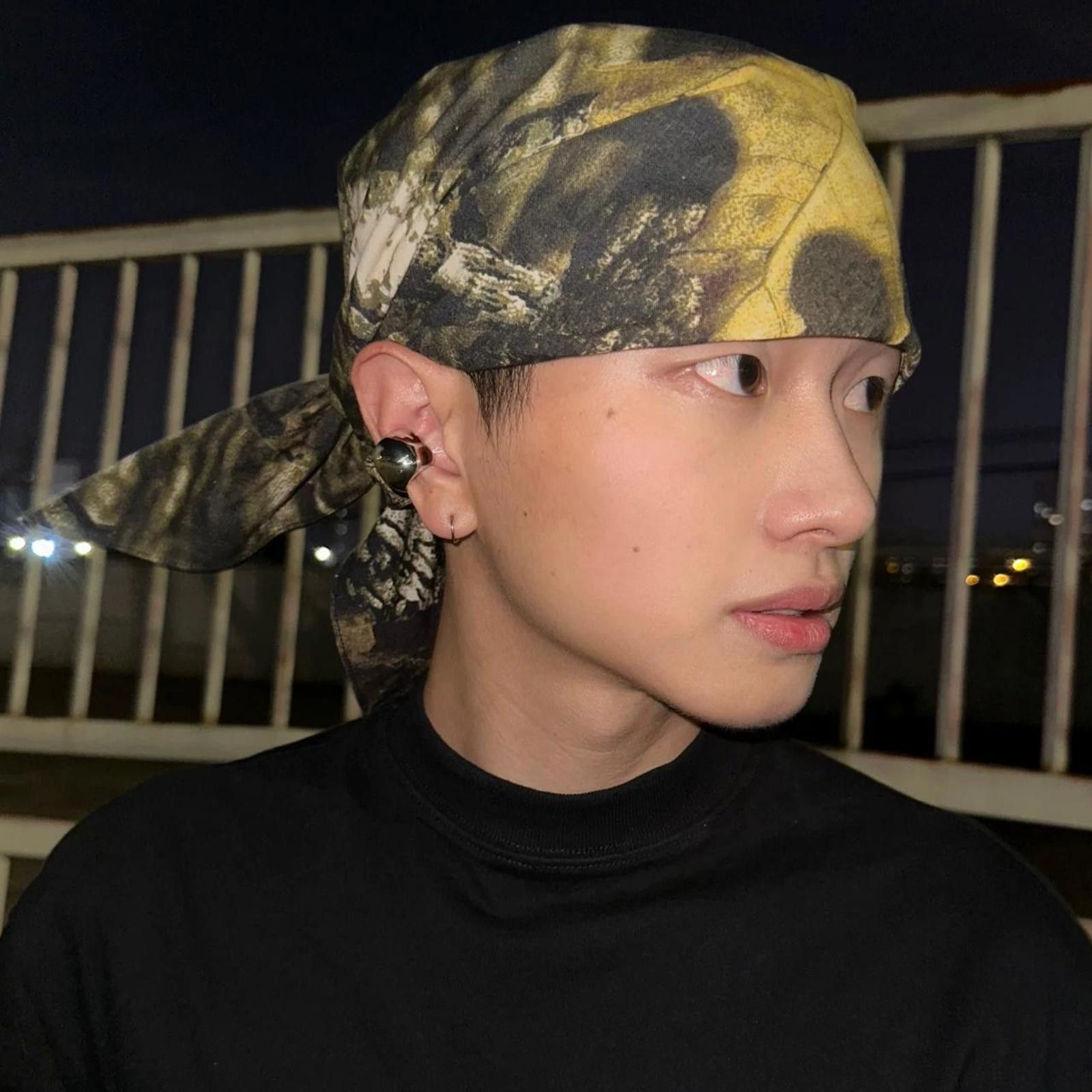 Japanese Brand Vintage Style Y2K Camouflage Headscarf Bandana Size ONE SIZE - 2 Thumbnail