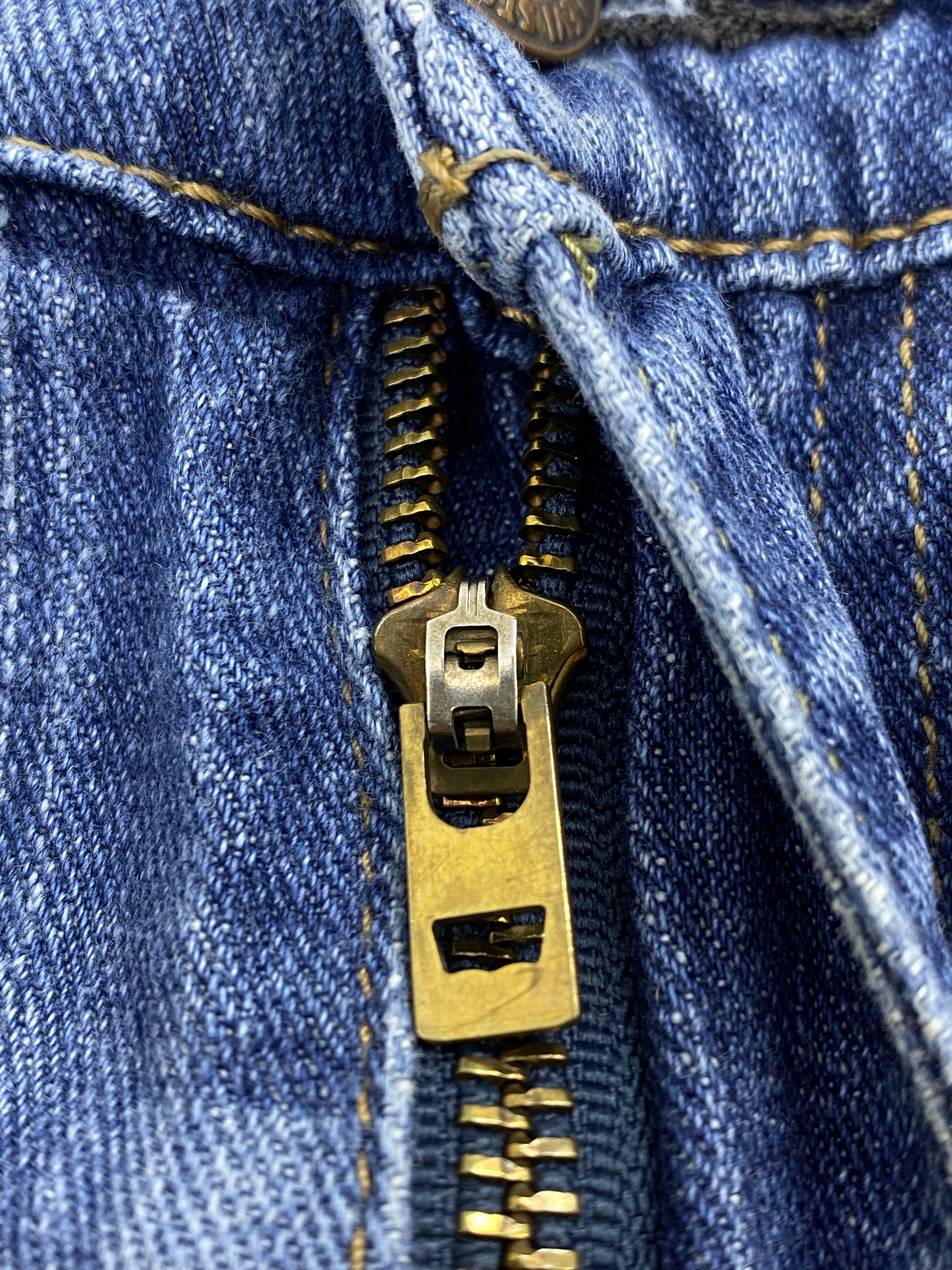 Levi's × Vintage Vintage Levi's 505 Blue Denim Jeans Size US 36 / EU 52 - 9 Thumbnail